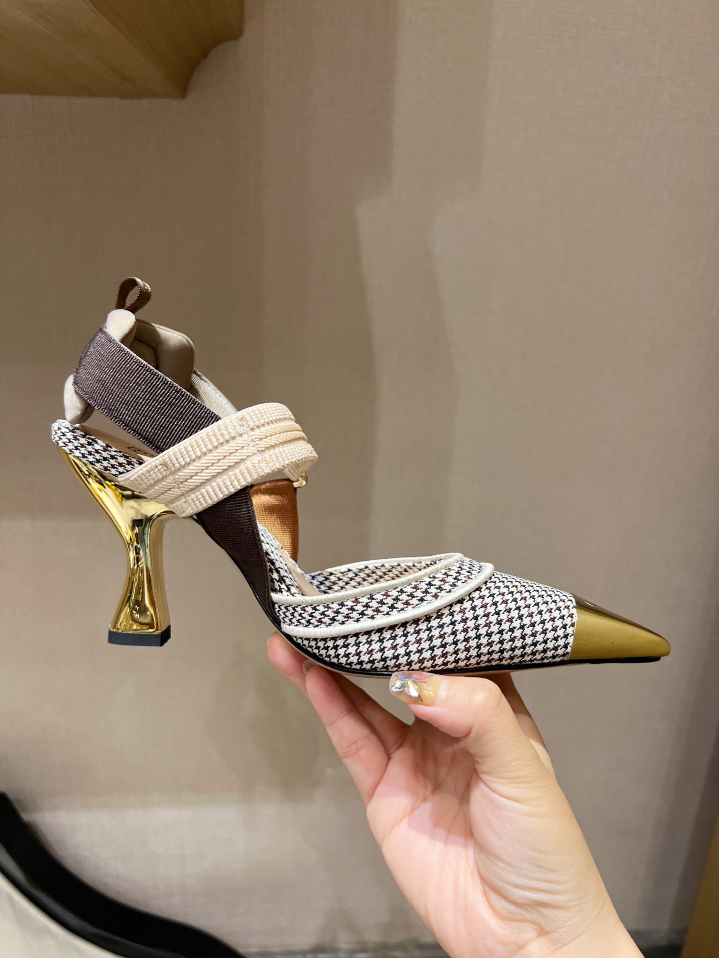 NO:229382,Invincible and beautiful, slippers, slippers19860909上脚无敌好看,拖鞋,slippers,Women's Shoes