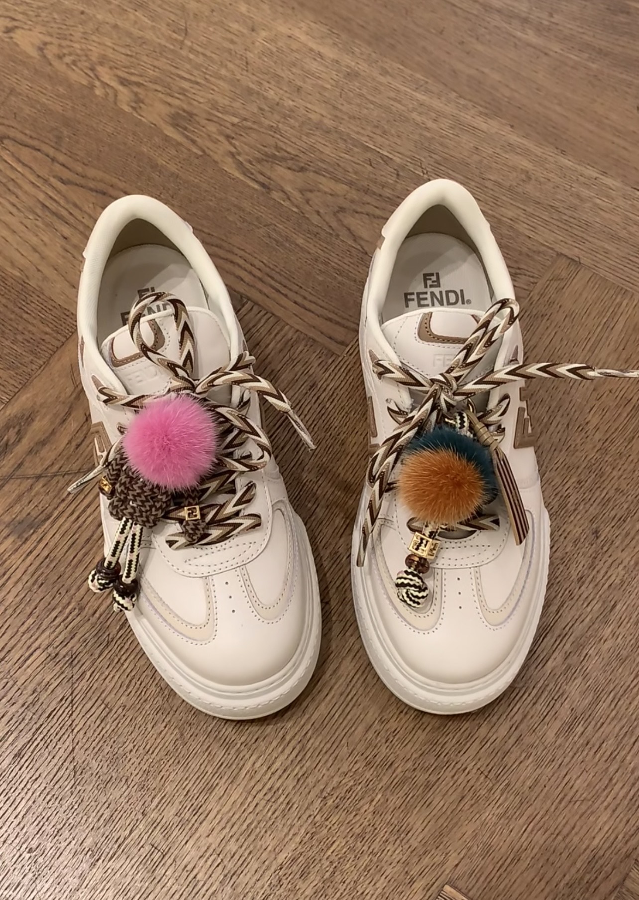 NO:492975,It really made my heart cute. I like it so much, casual shoes/sports shoes, sneakers19860909真的是萌化了我的心,太喜欢了,休闲鞋/运动鞋,sneakers,Women's Shoes