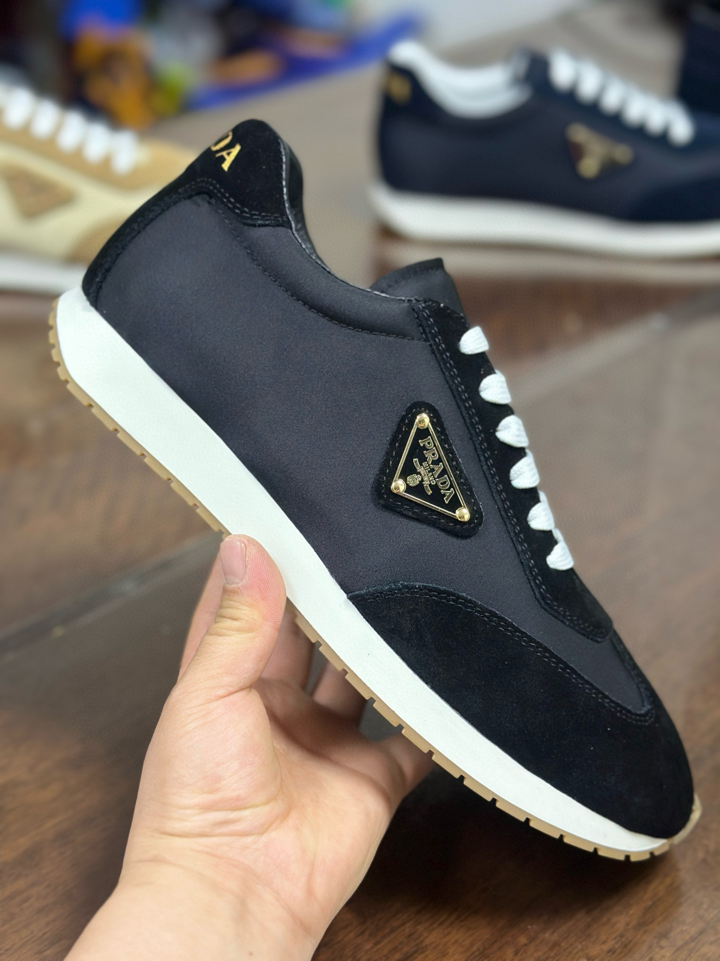 נעלי גברים מוביליים בסגנון Prada עור שחור, נוחות ונוחים 6 i1751507006974 552 0 4