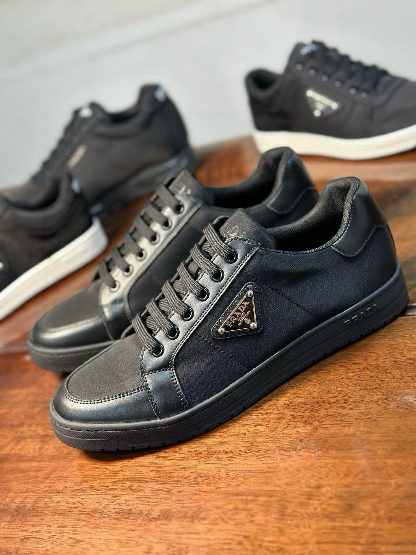 Prada Men's Black Leather-Trimmed Low-Top Sneakers - Style & Comfort Combined 2 i1752198956849 2550 0 0