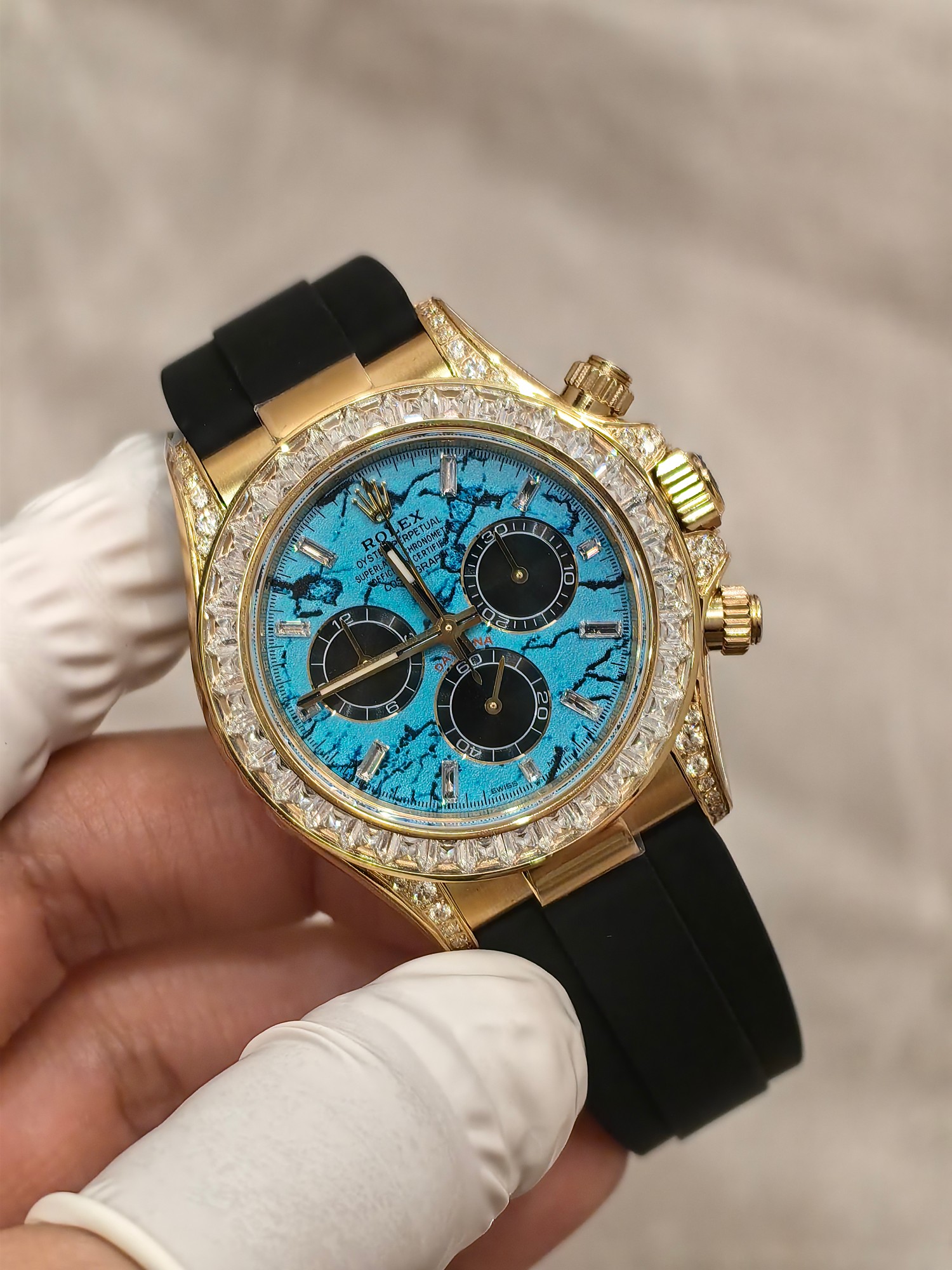 NO:385137,FH factory VI Ditona 126538TBR counterweight version Artificial cultivation diamond can be repeatedly wrapped with gold without peeling or fading. 4131 integrated movement,19860909FH factory VI迪通拿126538TBR配重版 人工培育钻 不掉皮不掉色可以反复包金 4131一体机芯,,Watch