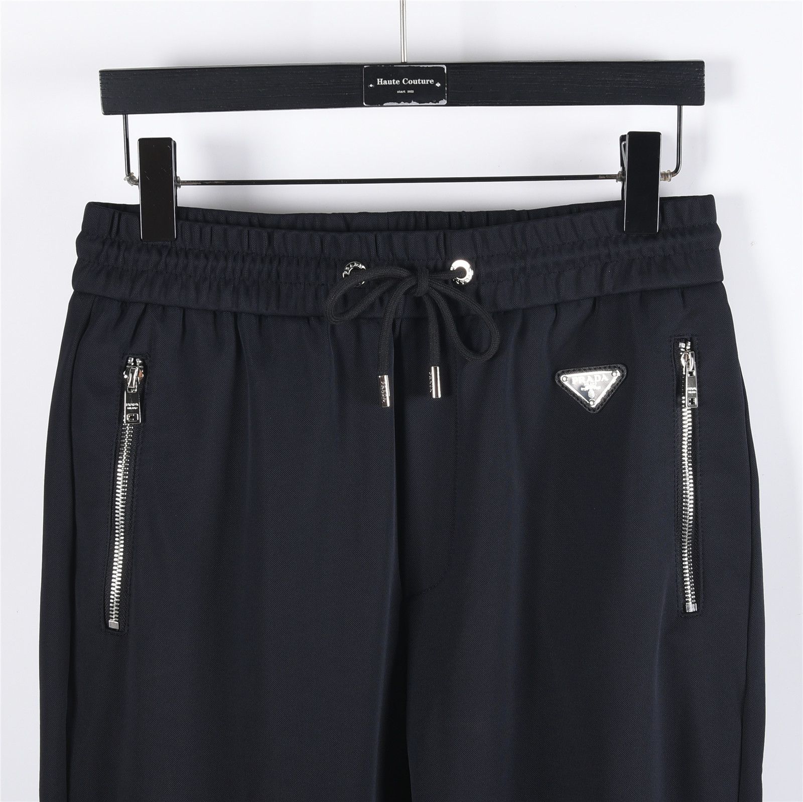 Prada/普拉达 2025ss 三角标红胶条长裤 2025最新款休闲经典时尚长裤