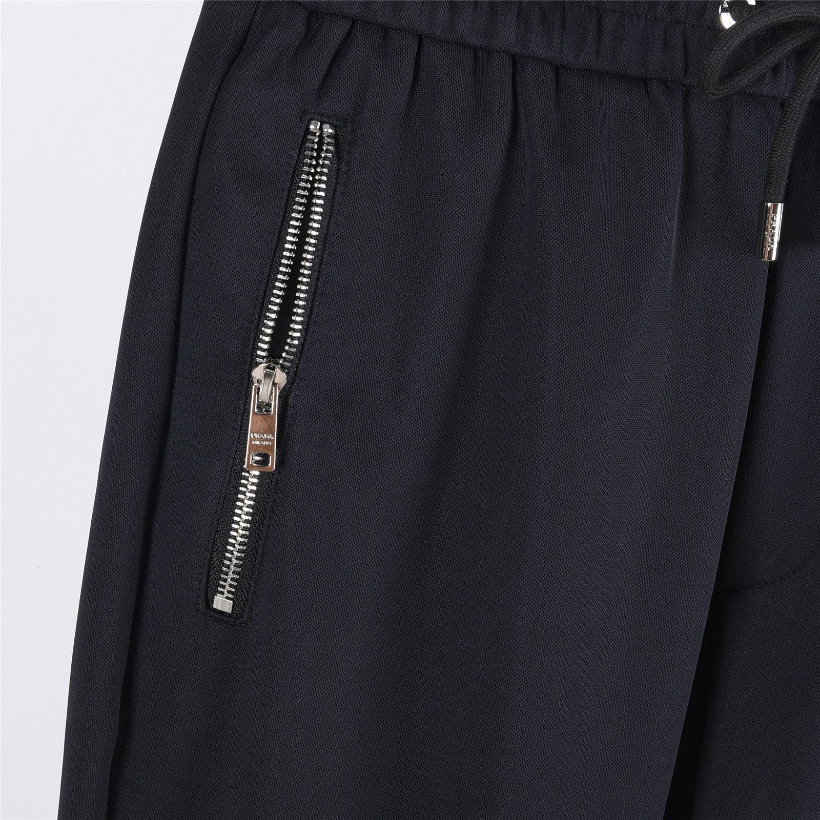 Prada/普拉达 2025ss 三角标红胶条长裤 2025最新款休闲经典时尚长裤