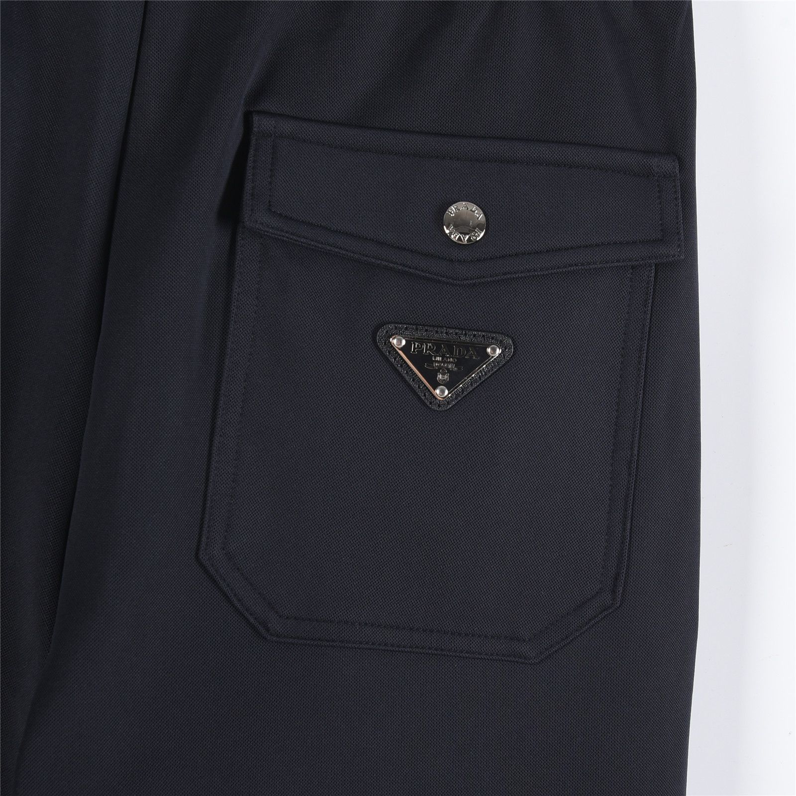 Prada/普拉达 2025ss 三角标红胶条长裤 2025最新款休闲经典时尚长裤