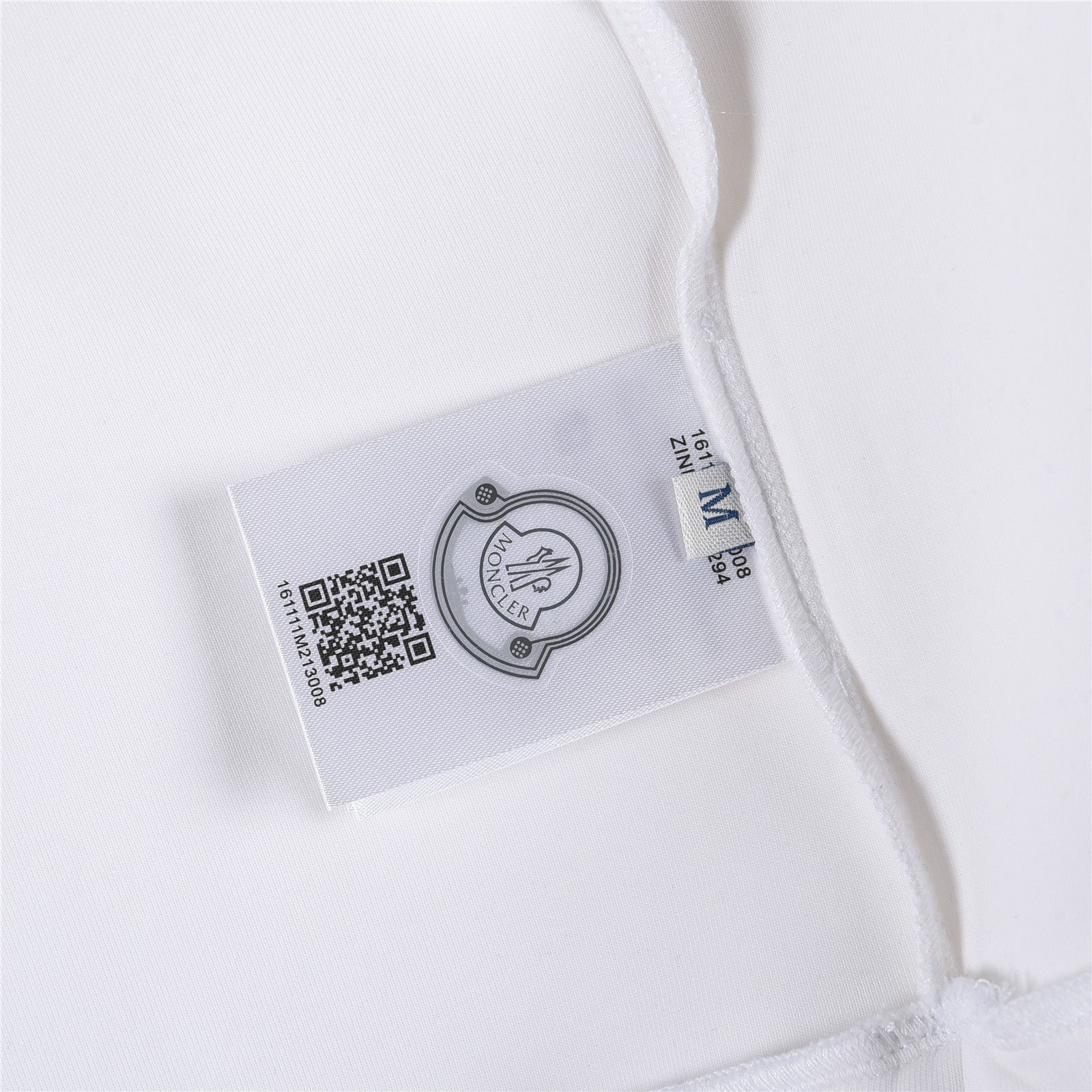 Moncler/蒙口 25ss 刺绣大logo太空棉卫衣 黑色 白色