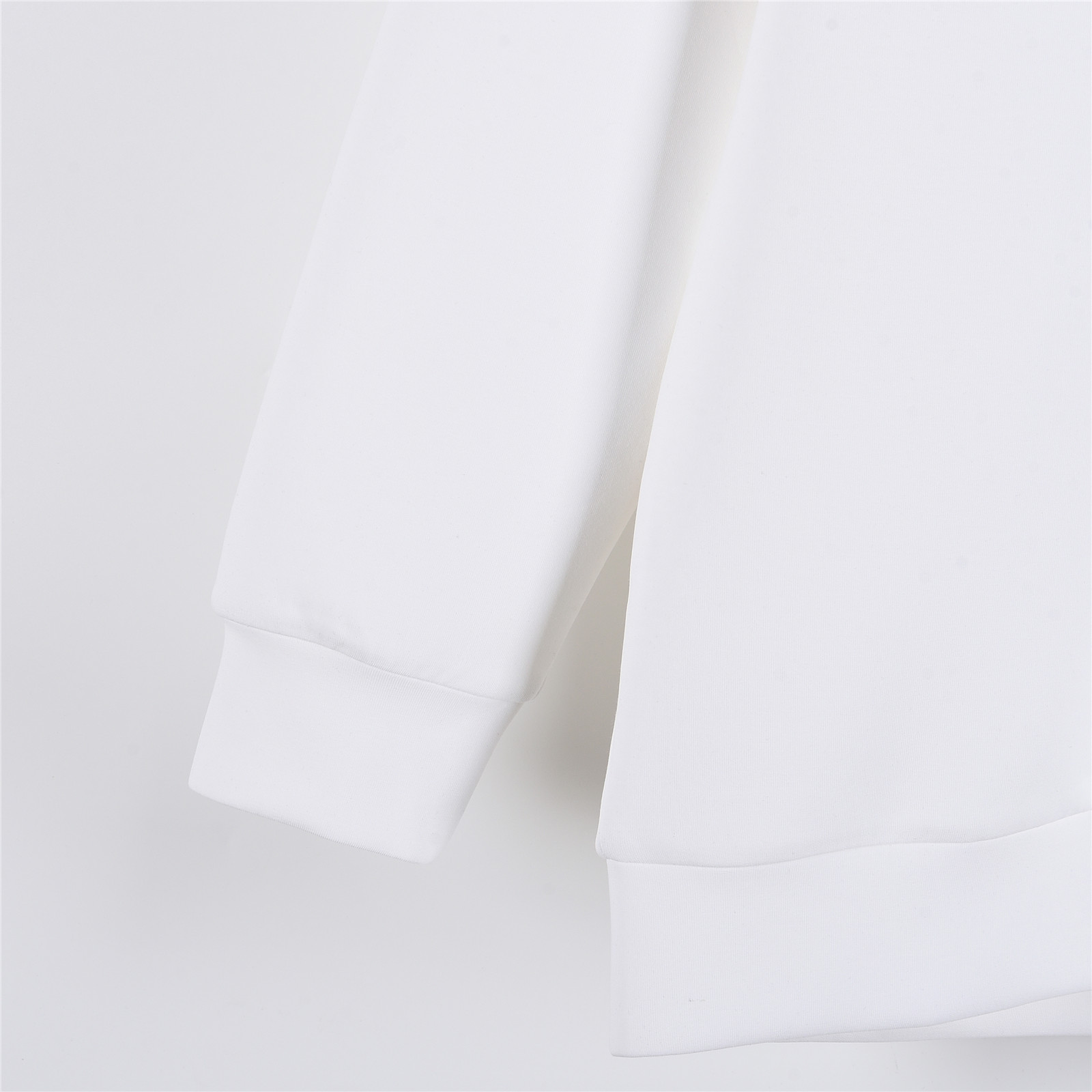 Burberry/巴宝莉 25ss 立体徽标刺绣太空棉卫衣