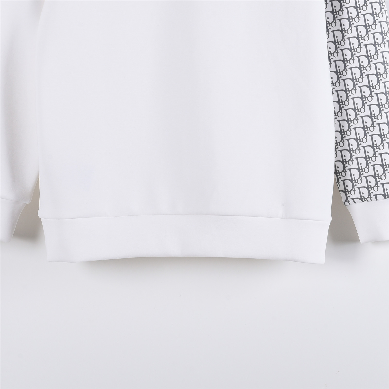 DIOR/迪奥 25ss 胸前CD字母印花袖子老花圆领太空棉卫衣