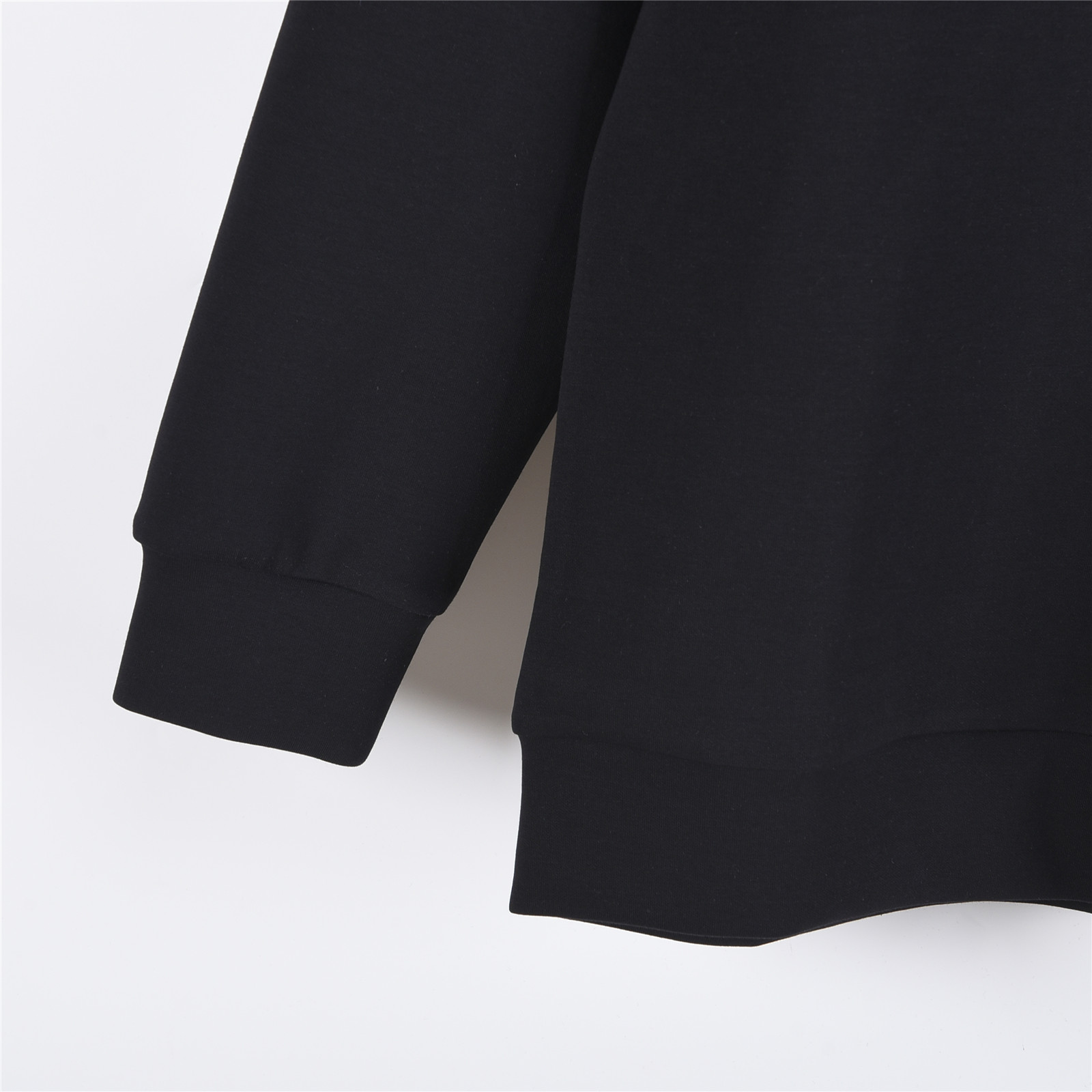 Burberry/巴宝莉 战马刺绣圆领卫衣 Burberry/巴宝莉 战马刺绣圆领卫衣