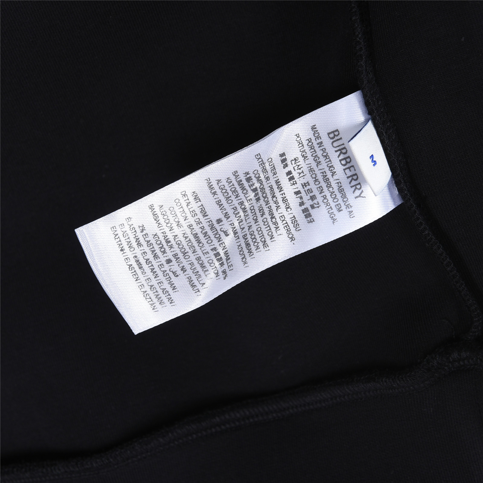 Burberrv/巴宝莉 25SS领口印花字母战马圆领卫衣