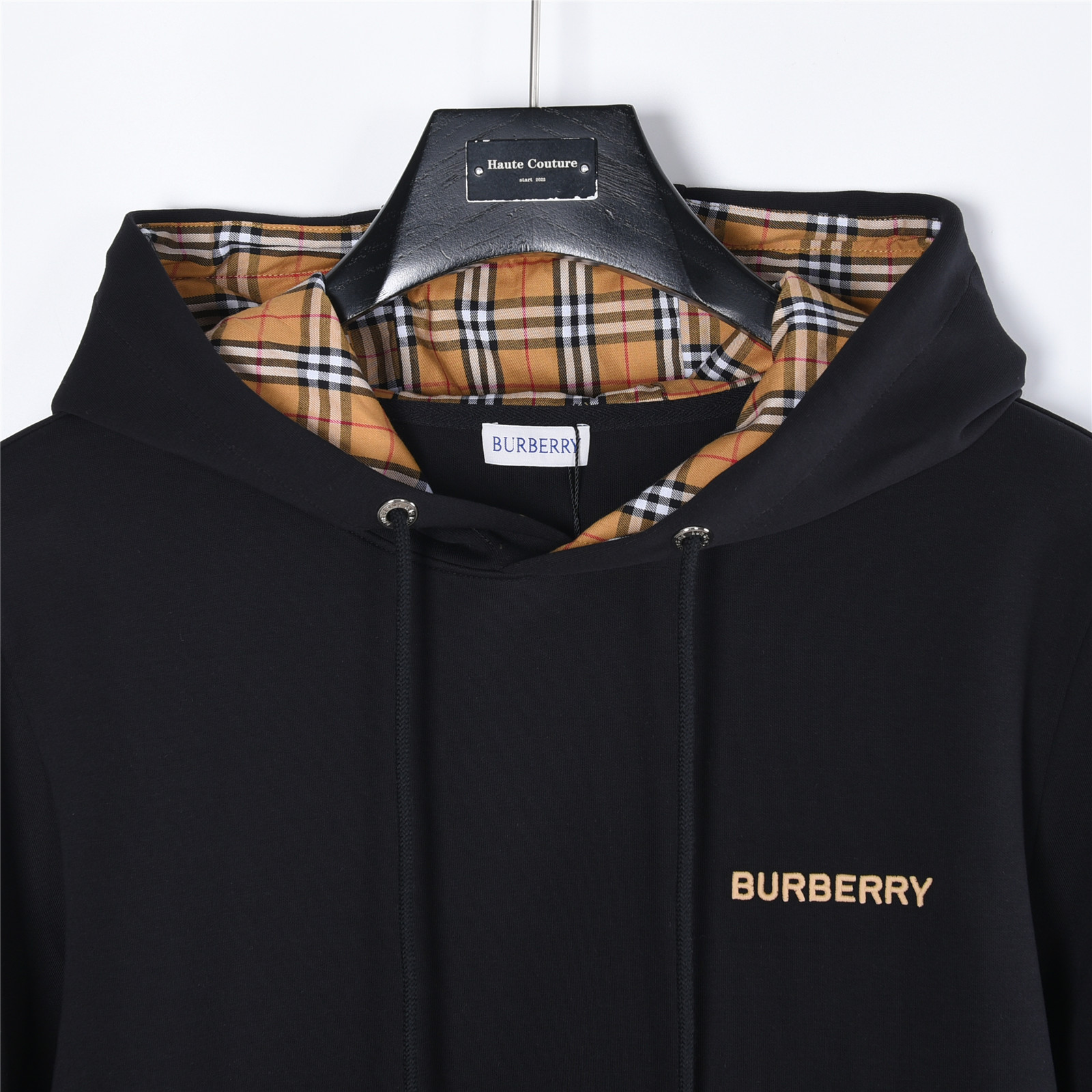 Burberry/巴宝莉 胸前刺绣字母连帽卫衣 Burberry/巴宝莉白色 黑色