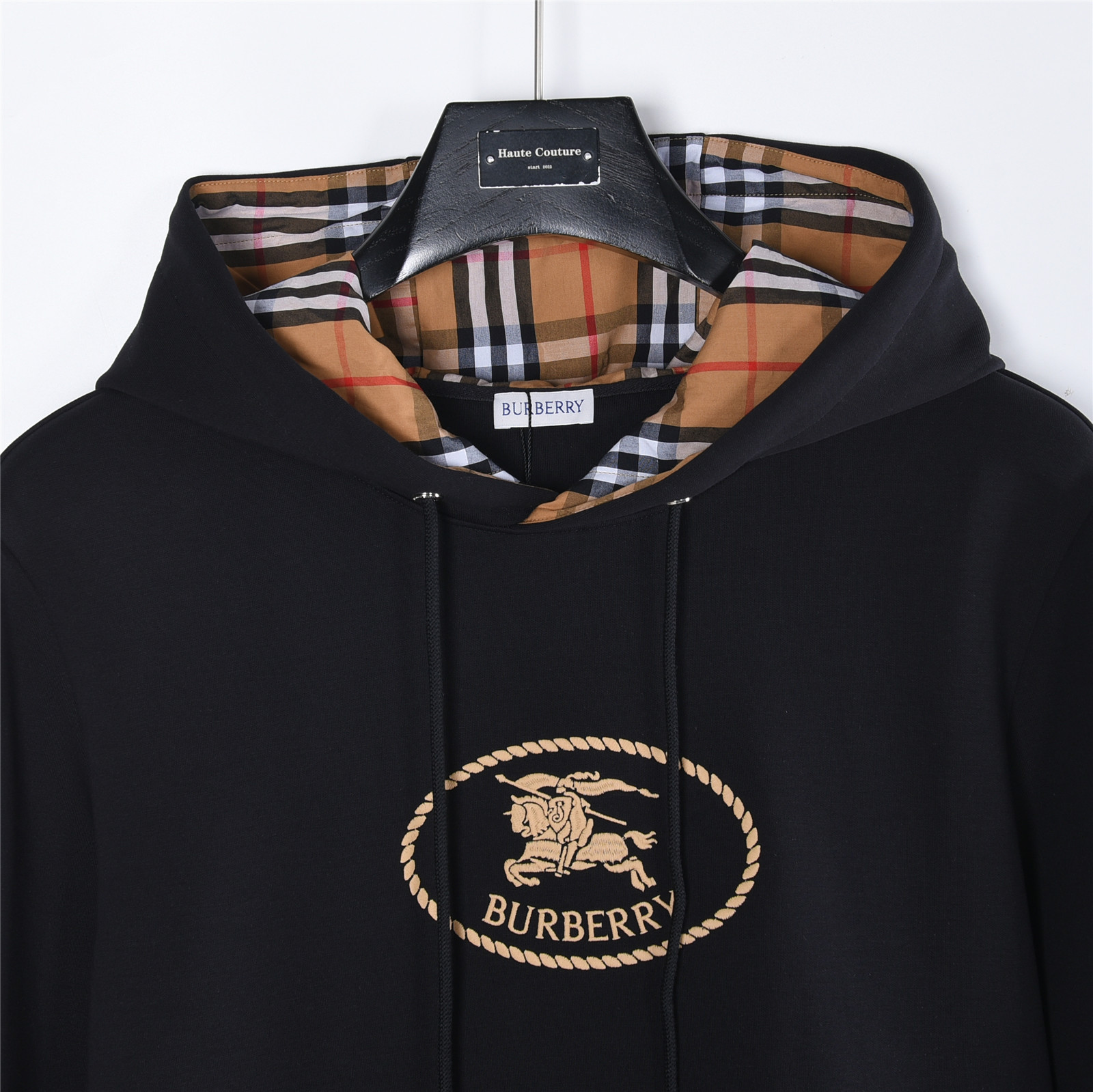 Burberry/巴宝莉 胸口圆圈刺绣战马手臂格纹贴布连帽卫衣白色 黑色