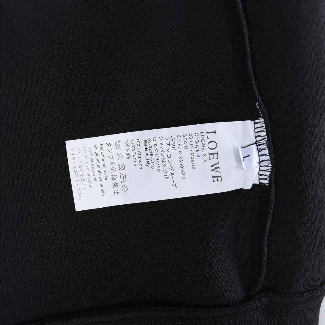 Loewe/罗意威 胸口压花徽标皮口袋拉链连帽外套 Loewe/罗意威 2025秋冬最新爆款连帽外套