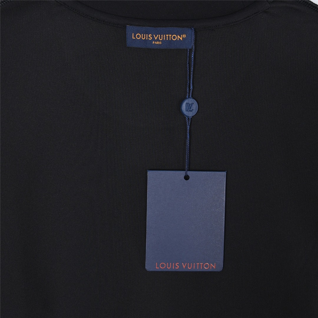 LouisVuitton/路易威登25ss胸前经典刺绣logo长袖 黑色 白色