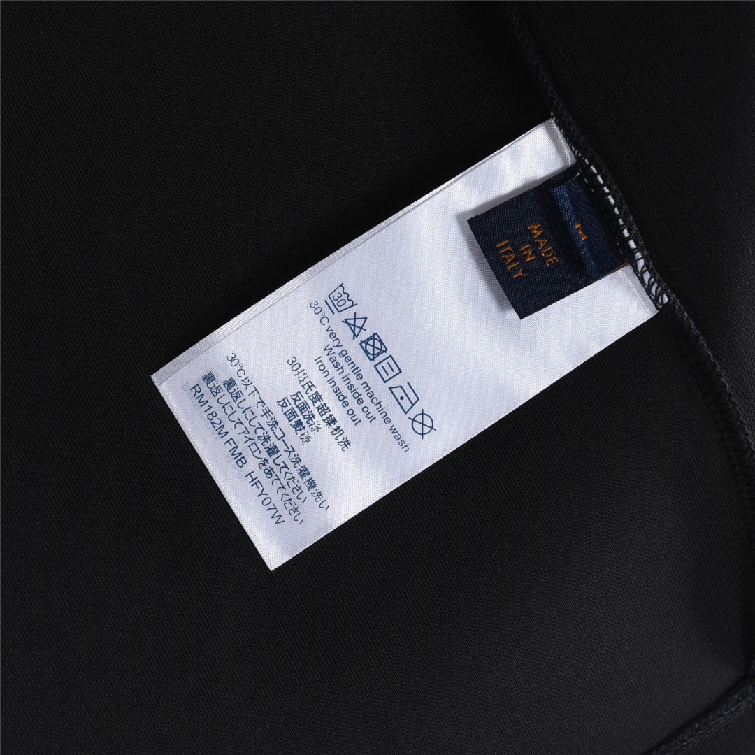 LouisVuitton/路易威登25ss胸前经典刺绣logo长袖 黑色 白色
