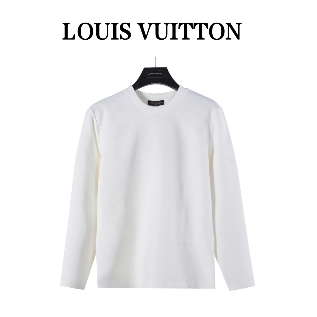：💰180 （）
LouisVuitton/路易威登25ssLV大LOGO植绒满印长袖
.
LouisVuitton/路易威登八明治空气层套头圆领长袖
打底衫，男女同款时尚休闲！贸易公司渠道稀出，领先官网发售！一直都是神奇的存在，有着极高的辨识度，总是以极简风格营造时髦单品，对年龄性别都没有限制，任谁都好驾驭！基础休闲的圆领版型剪裁，着穿显瘦藏肉效果显著，能够驾驭你日常各种休闲着装穿法，无性别身材的限定，男女同款推荐！
此款长袖选用客供进口空气层针织棉布制成，该面料手感轻薄细腻软糯，同时兼顾优越的挺括感，内里如同鱼鳞般紧密排列的毛圈肌理，贴肤保暖透气毫无扎刺感可言！袖口以及下摆同缸色染针织罗纹拼接，令着身者更加帅气有型！衣身正面由图案装饰，采用顶级工艺精心印制，搭配品牌点缀，将奢华档次与时尚感都展现了出来！
颜色：黑色 白色 
尺码：S-XXL