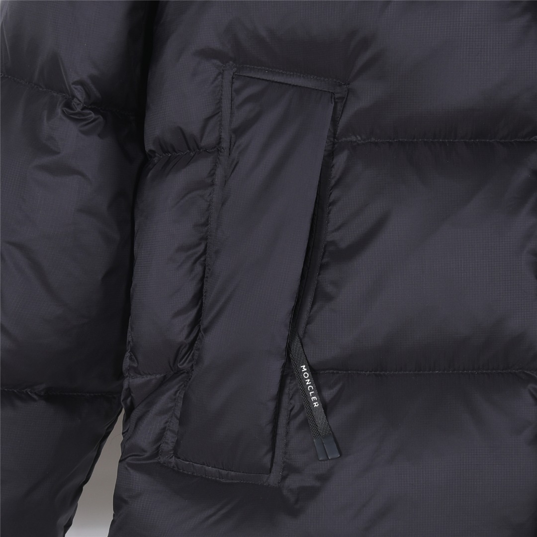 MONCLER/蒙口 新款玛雅连帽羽绒服 黑色 灰色