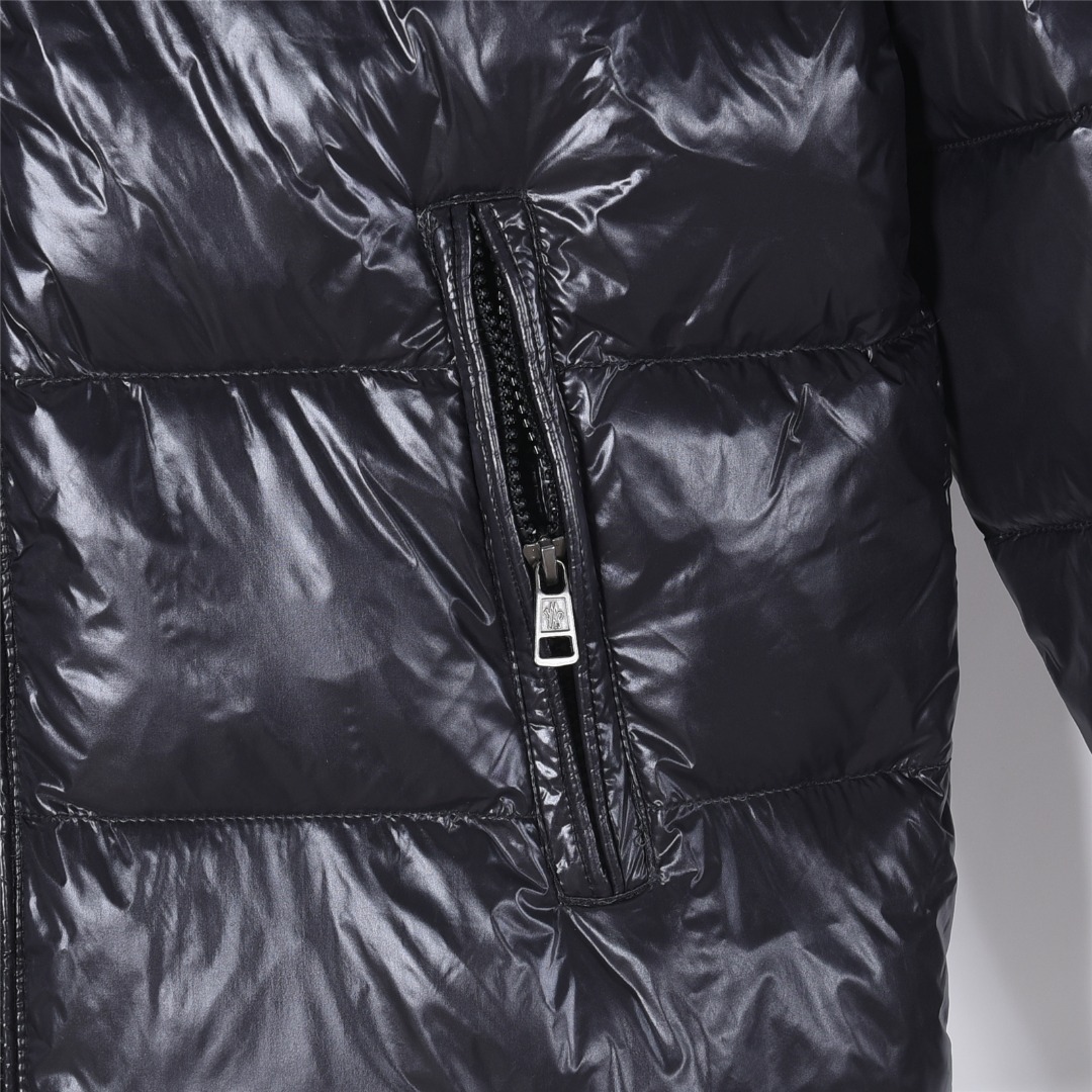 Moncler/蒙口玛雅陈奕迅同款羽绒服 连帽羽绒服 黑色