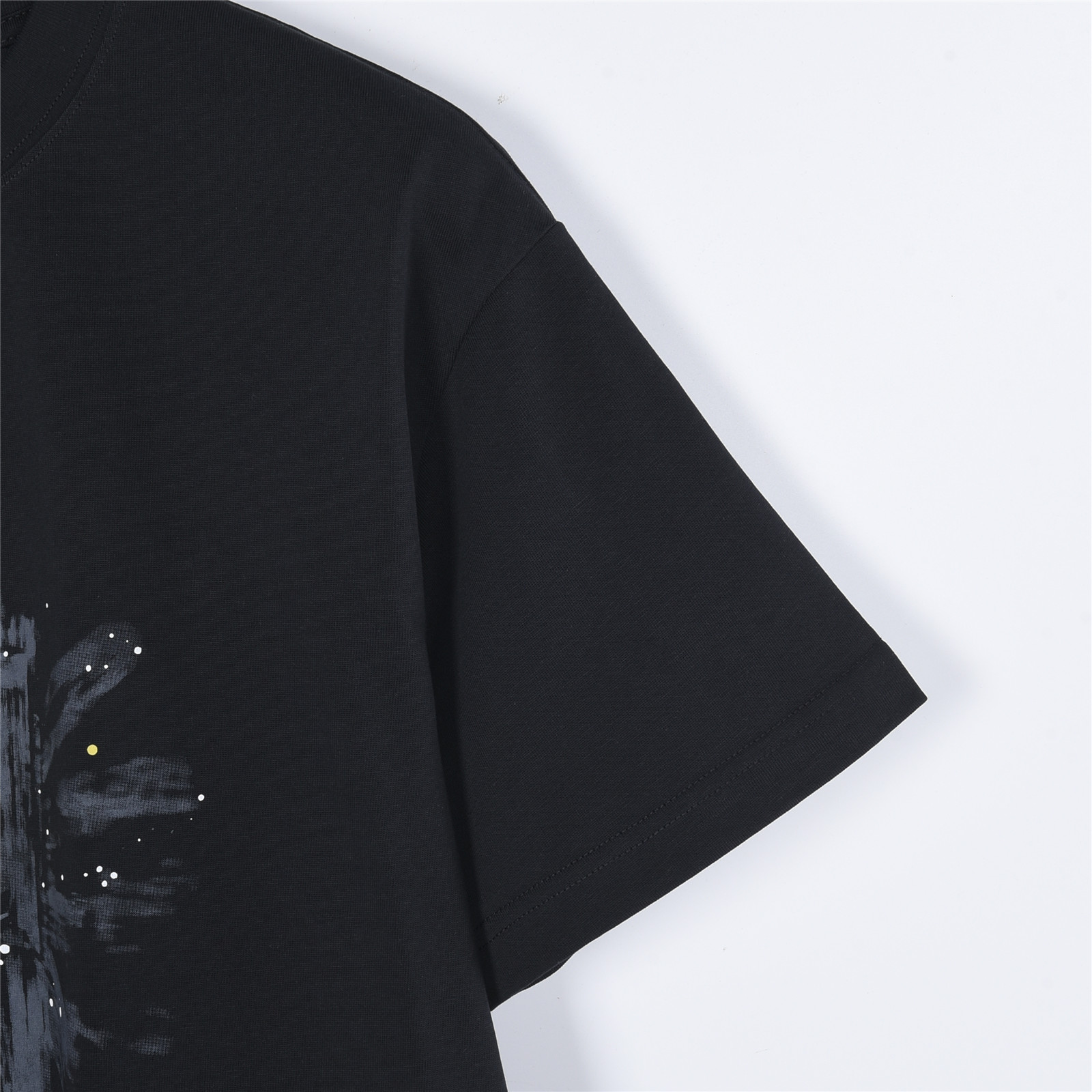 Fendi 芬迪 FF笔触涂鸦印花短袖黑+白