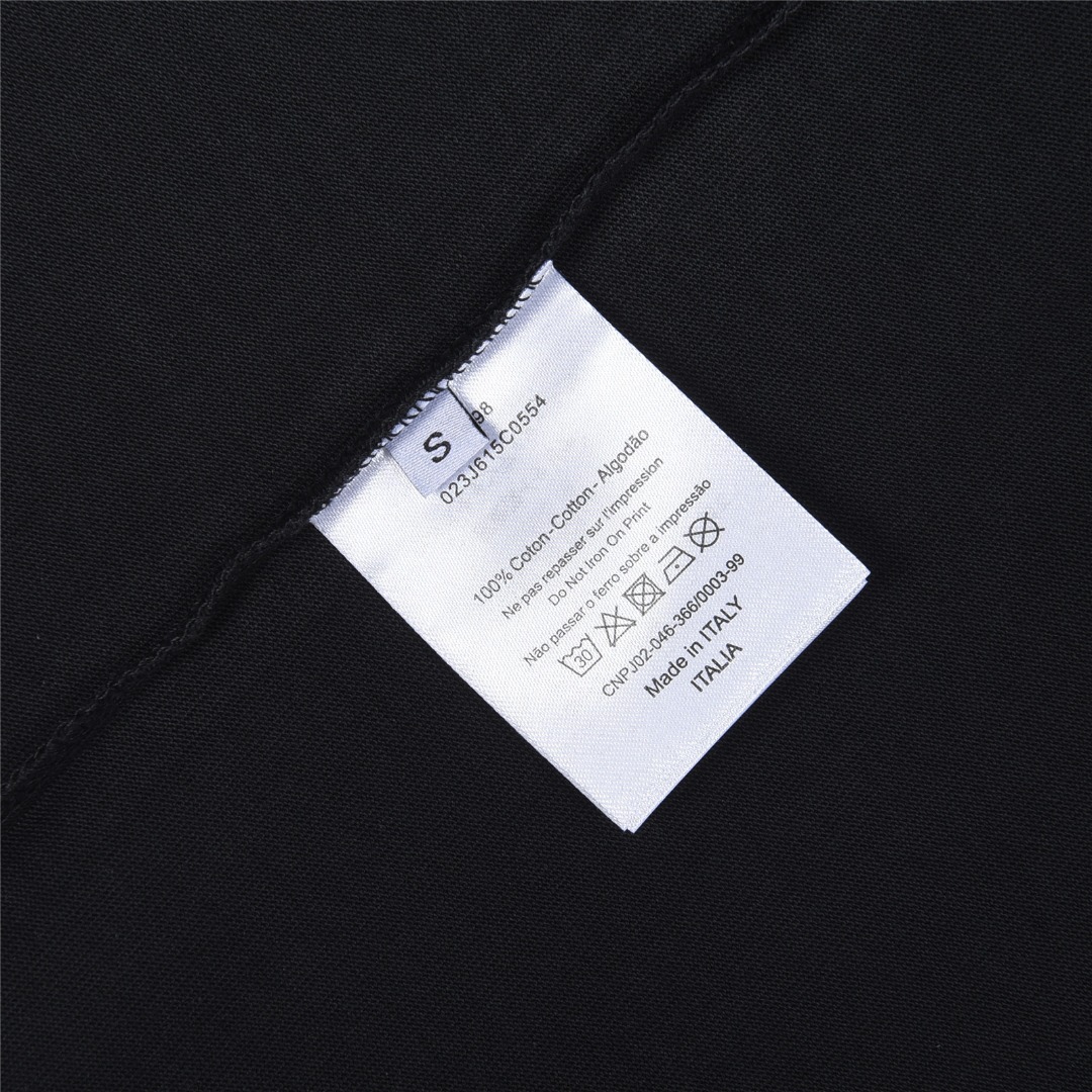 Dior 迪奥christianDior26SS黑白刷痕字母圆领短袖T恤