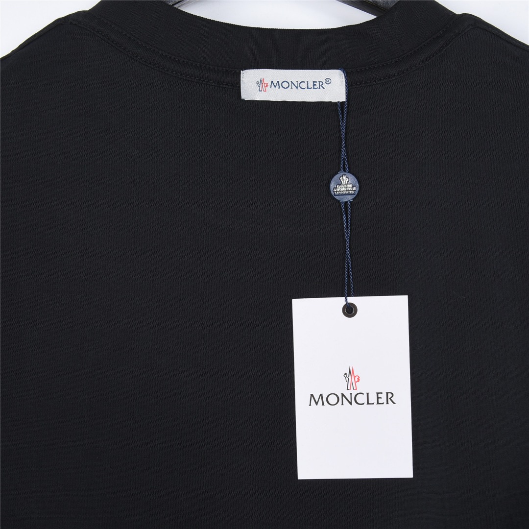 Moncler 蒙口水墨山脉圆领短袖T恤