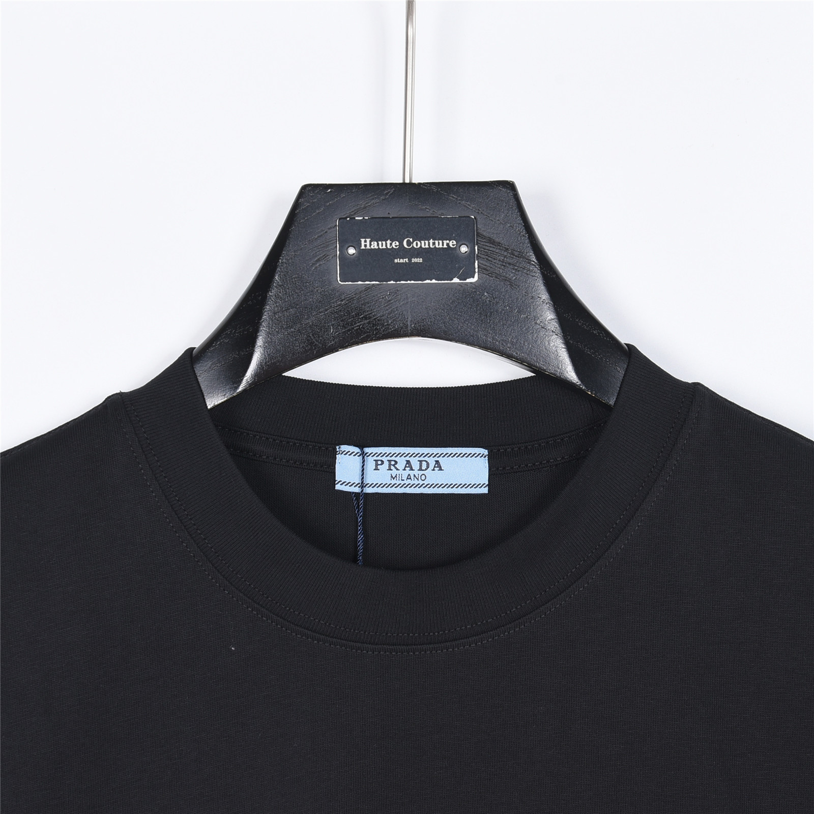PRADA 普拉达极简三角标框架印花短袖-Chinese UA Cheap High Quatity Brand Clothes Bags handbags Sneakers wholesale wholesaler seller from China Factory suppliers Fashion Clothing Shoes best Quality Beautiful Price PRADA 普拉达极简三角标框架印花短袖