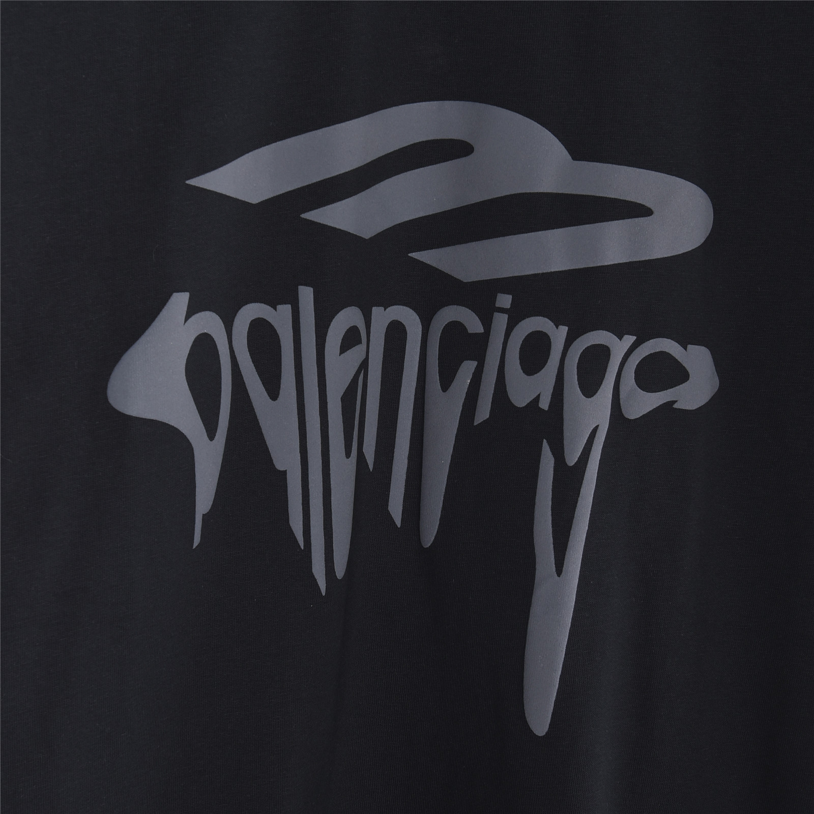 BALENCIAGA巴黎世家3B溶解字母短袖-Chinese UA Cheap High Quatity Brand Clothes Bags handbags Sneakers wholesale wholesaler seller from China Factory suppliers Fashion Clothing Shoes best Quality Beautiful Price BALENCIAGA巴黎世家3B溶解字母短袖