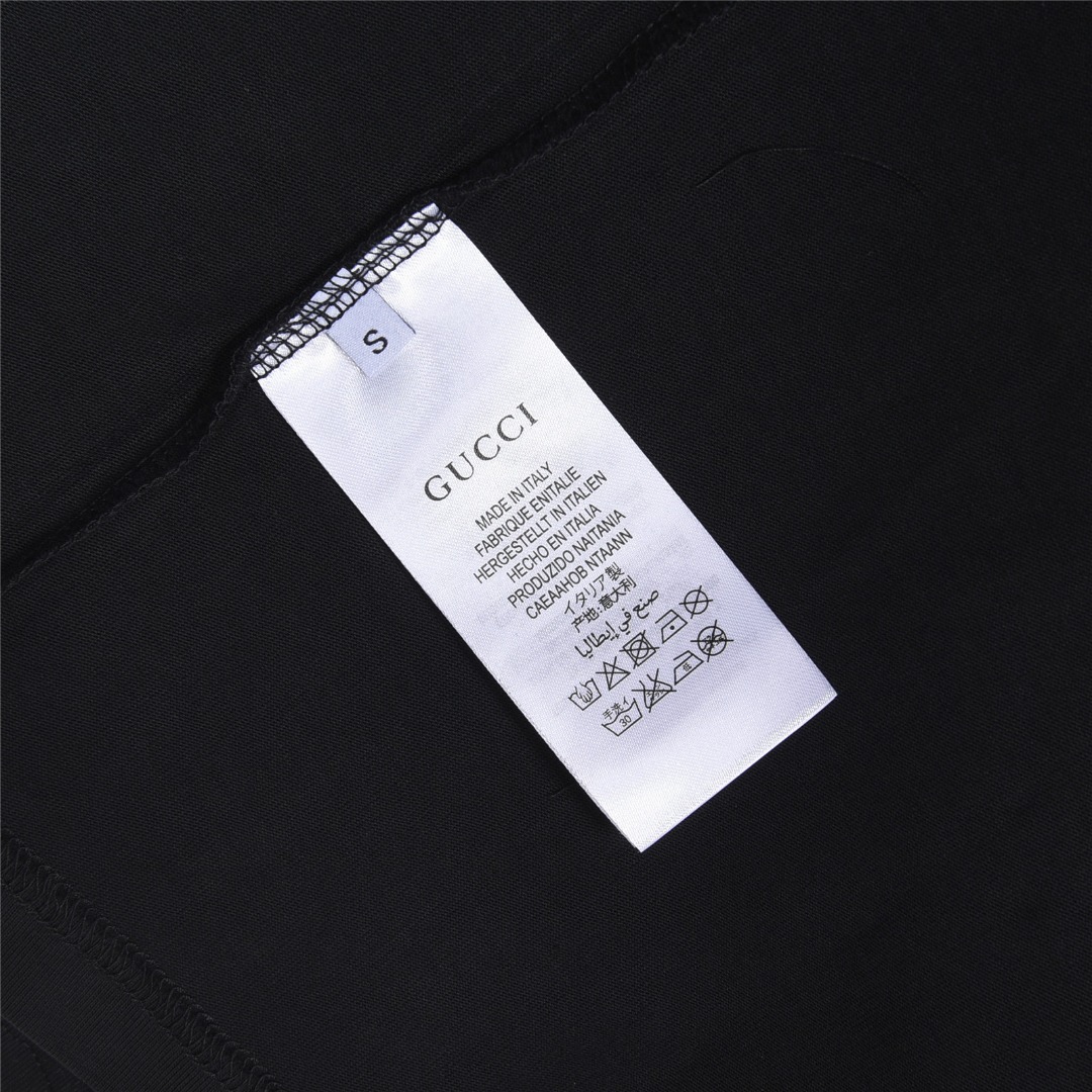Gucci 古驰水墨刷痕涂鸦字母短袖T恤