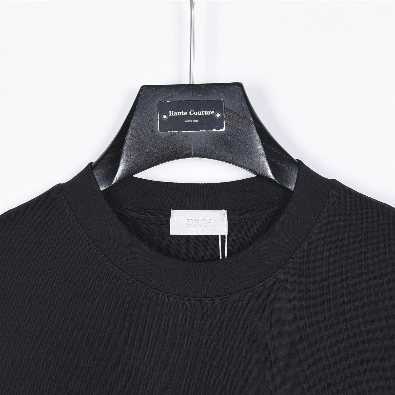 Dior 迪奥26SS手绘涂鸦悬挂字母短袖T恤