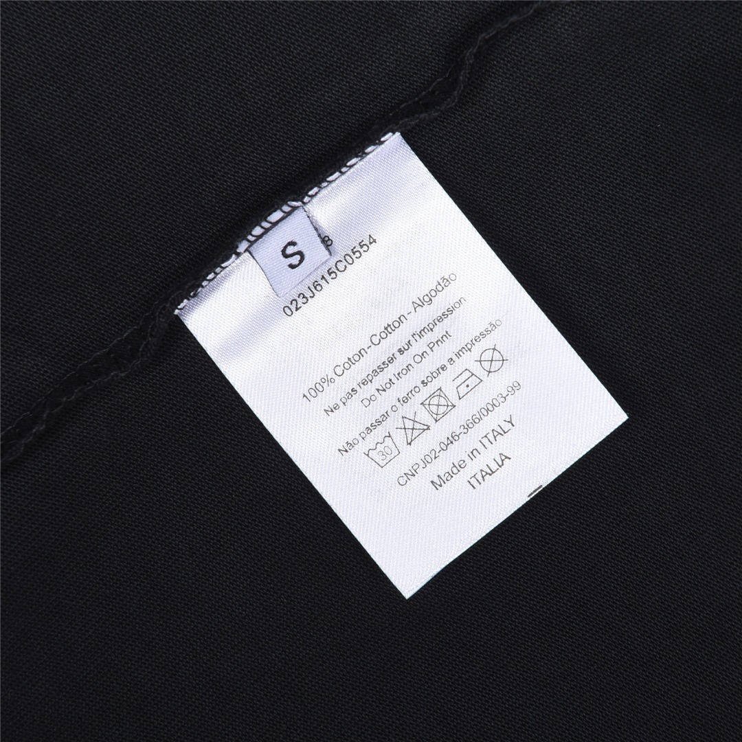 Dior 迪奥26SS手绘涂鸦悬挂字母短袖T恤