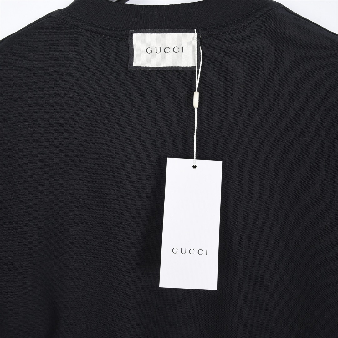 Gucci/古驰26SS霓虹字母印花短袖 黑色 白色
