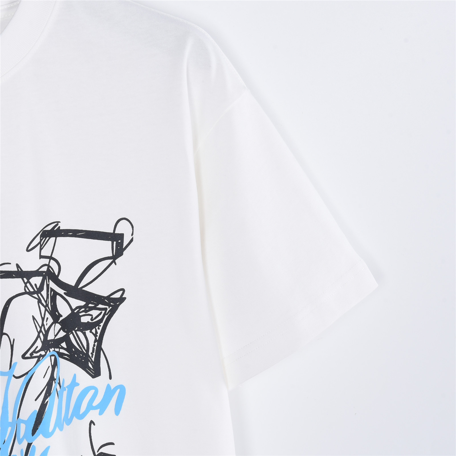 LouisVuitton/路易威登手绘涂鸦字母短袖T恤 黑色 白色-Top High Quatity Cheap Sneakers Fashion Clothing Clothes Bags handbags Shoes of all Brand wholesale With The best Quality And Beautiful Price from China Factory Chinese suppliers wholesaler seller LouisVuitton/路易威登手绘涂鸦字母短袖T恤 黑色 白色