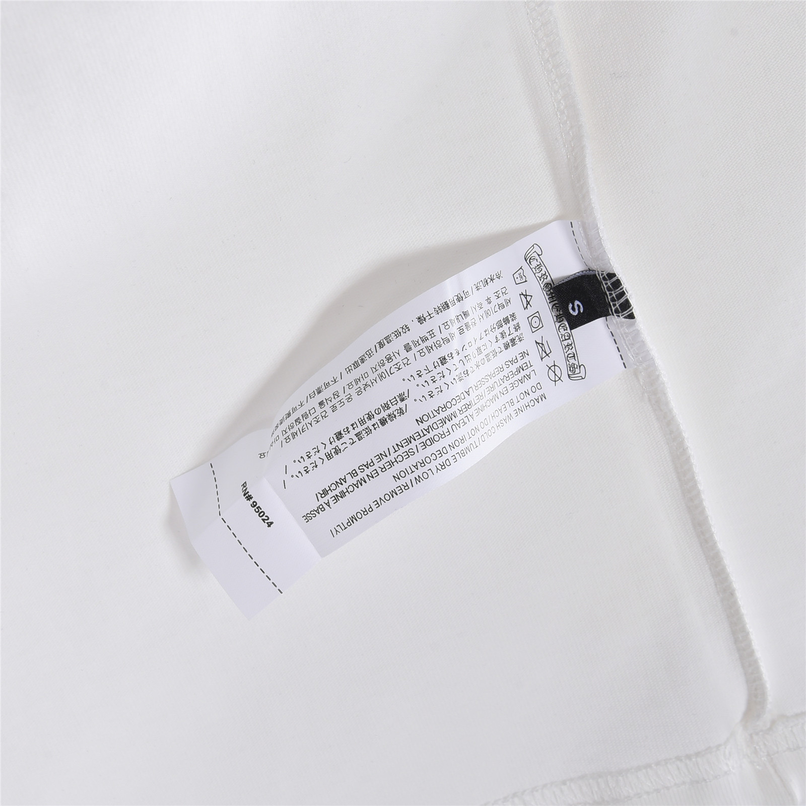CHROMEHEARTS克罗心CH卷轴黑白十字架短袖T恤 黑色 白色-Top High Quatity Cheap Sneakers Fashion Clothing Clothes Bags handbags Shoes of all Brand wholesale With The best Quality And Beautiful Price from China Factory Chinese suppliers wholesaler seller CHROMEHEARTS克罗心CH卷轴黑白十字架短袖T恤 黑色 白色