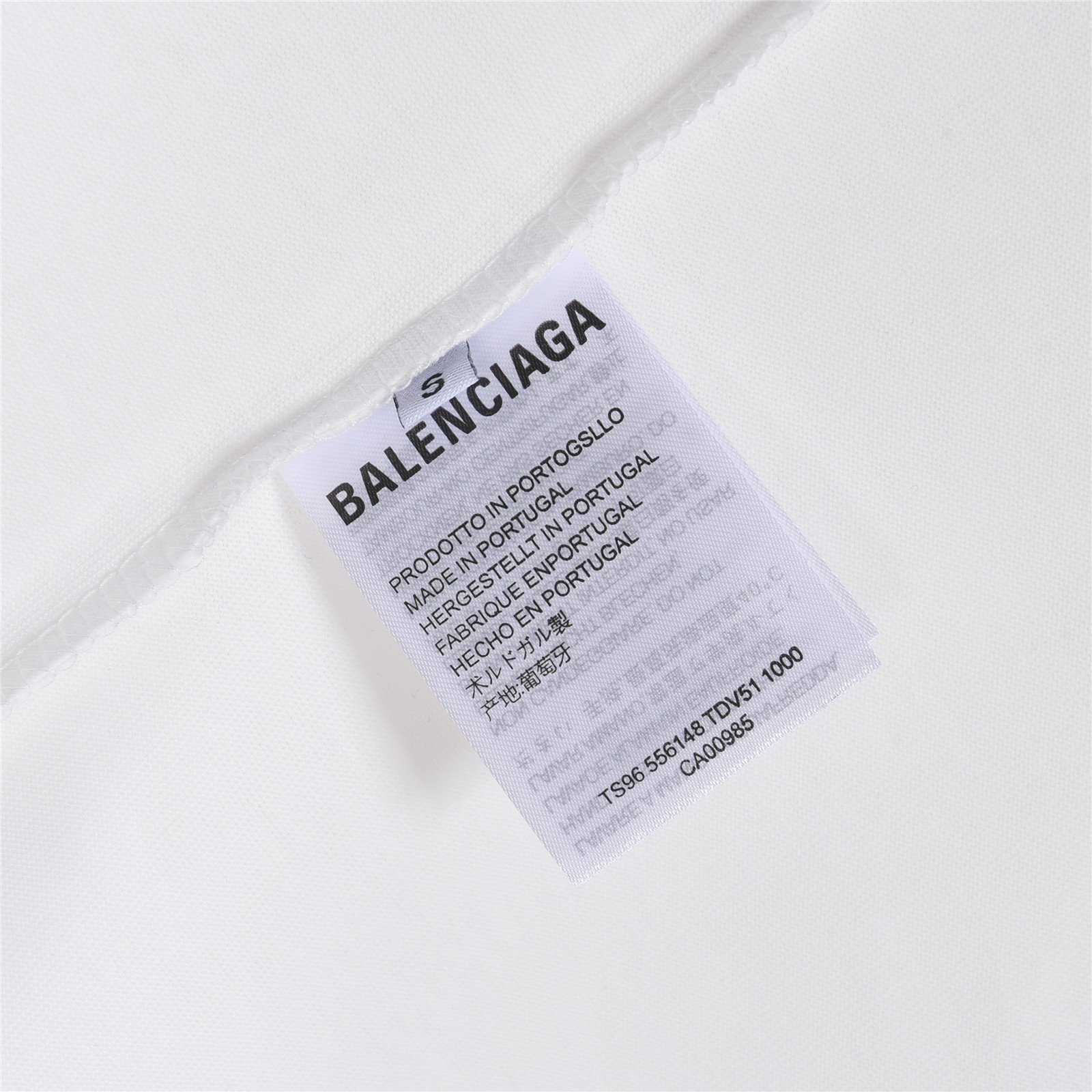 Balenciaga/巴黎世家 斜向花体字母短袖T恤 黑色 白色-莆田鞋,莆田鞋货源,高仿鞋,高仿鞋货源,安福档口,莆田高仿鞋,莆田鞋批发,高仿鞋批发,莆田高仿运动鞋,高仿运动鞋,莆田运动鞋 Balenciaga/巴黎世家 斜向花体字母短袖T恤 黑色 白色