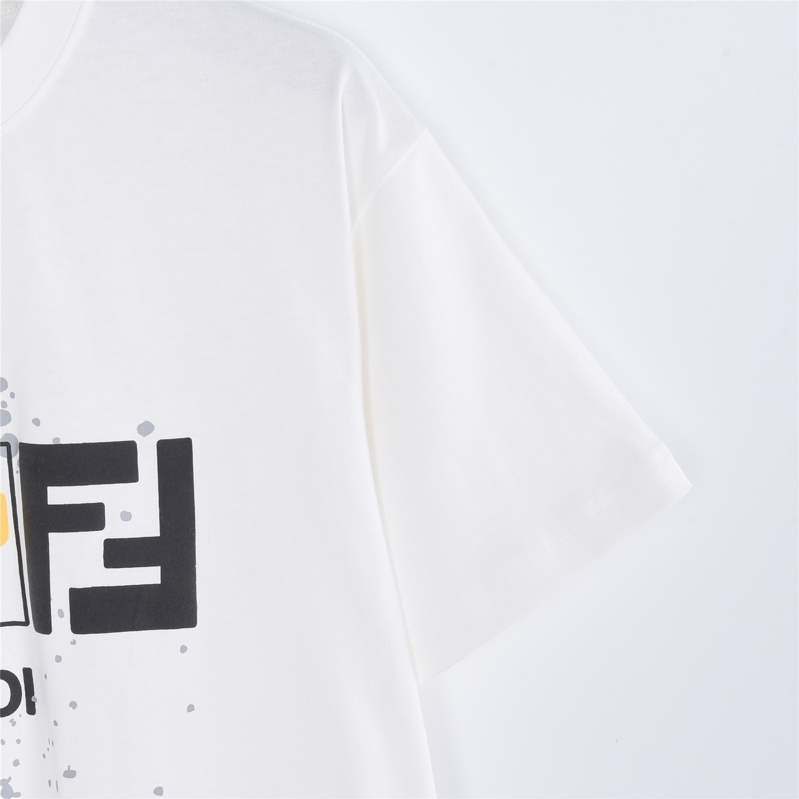 Fendi/芬迪泼墨小怪兽黑白双F标短袖T恤 黑色 白色-Top High Quatity Cheap Sneakers Fashion Clothing Clothes Bags handbags Shoes of all Brand wholesale With The best Quality And Beautiful Price from China Factory Chinese suppliers wholesaler seller Fendi/芬迪泼墨小怪兽黑白双F标短袖T恤 黑色 白色