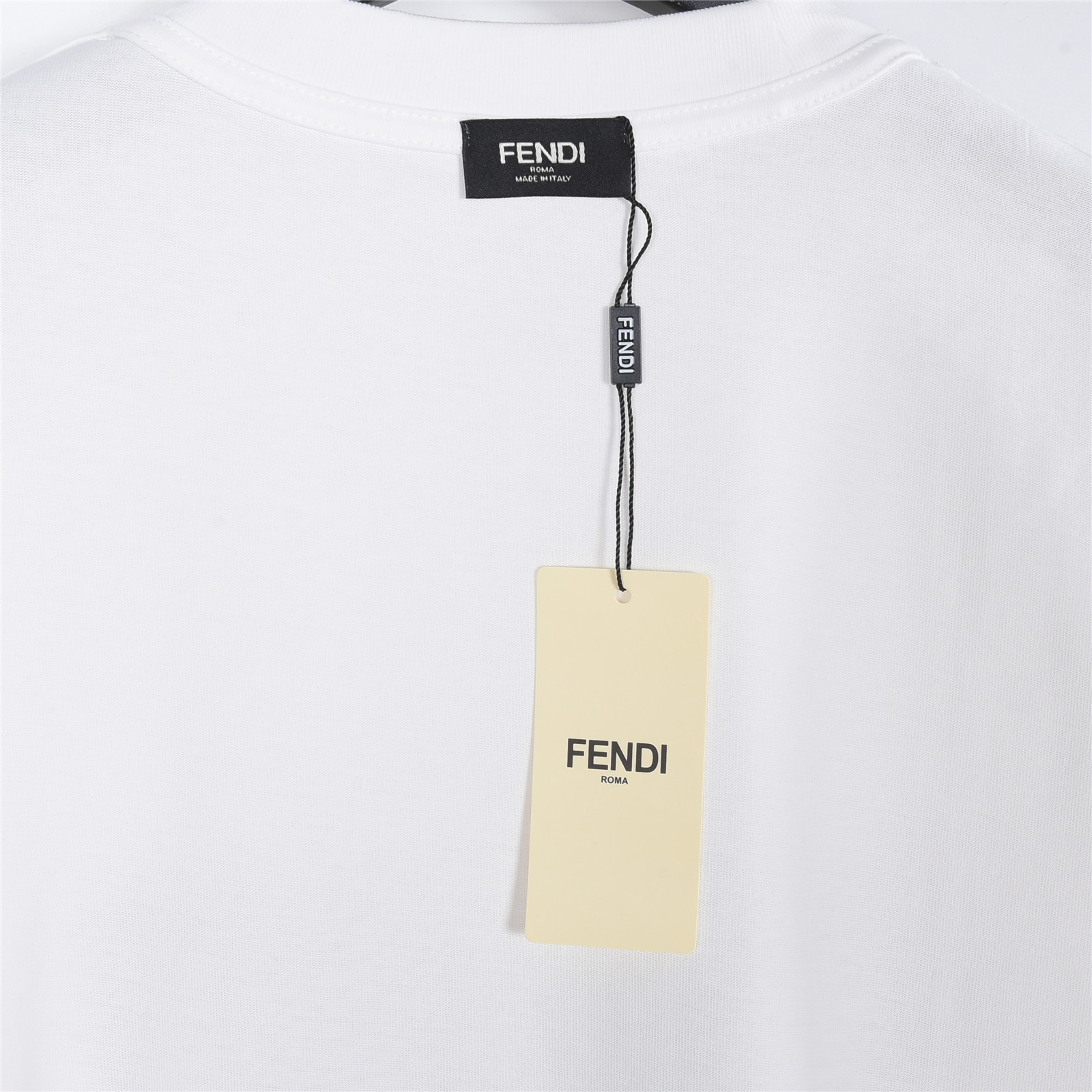 Fendi/芬迪泼墨小怪兽黑白双F标短袖T恤 黑色 白色-Top High Quatity Cheap Sneakers Fashion Clothing Clothes Bags handbags Shoes of all Brand wholesale With The best Quality And Beautiful Price from China Factory Chinese suppliers wholesaler seller Fendi/芬迪泼墨小怪兽黑白双F标短袖T恤 黑色 白色