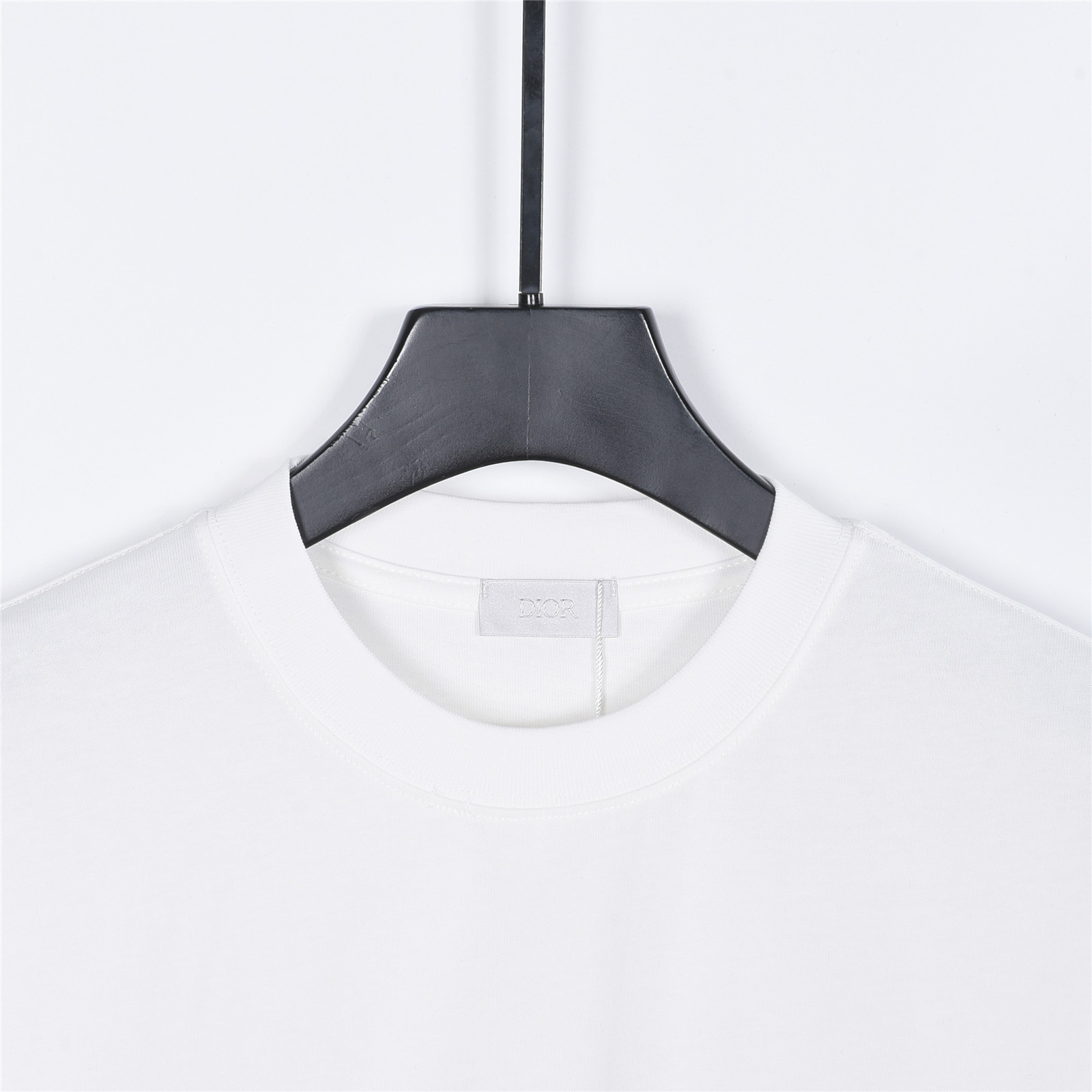 Dior/迪奥 手写体线条刺锈短袖T恤 黑色 白色-Chinese UA Cheap High Quatity Brand Clothes Bags handbags Sneakers wholesale wholesaler seller from China Factory suppliers Fashion Clothing Shoes best Quality Beautiful Price Dior/迪奥 手写体线条刺锈短袖T恤 黑色 白色