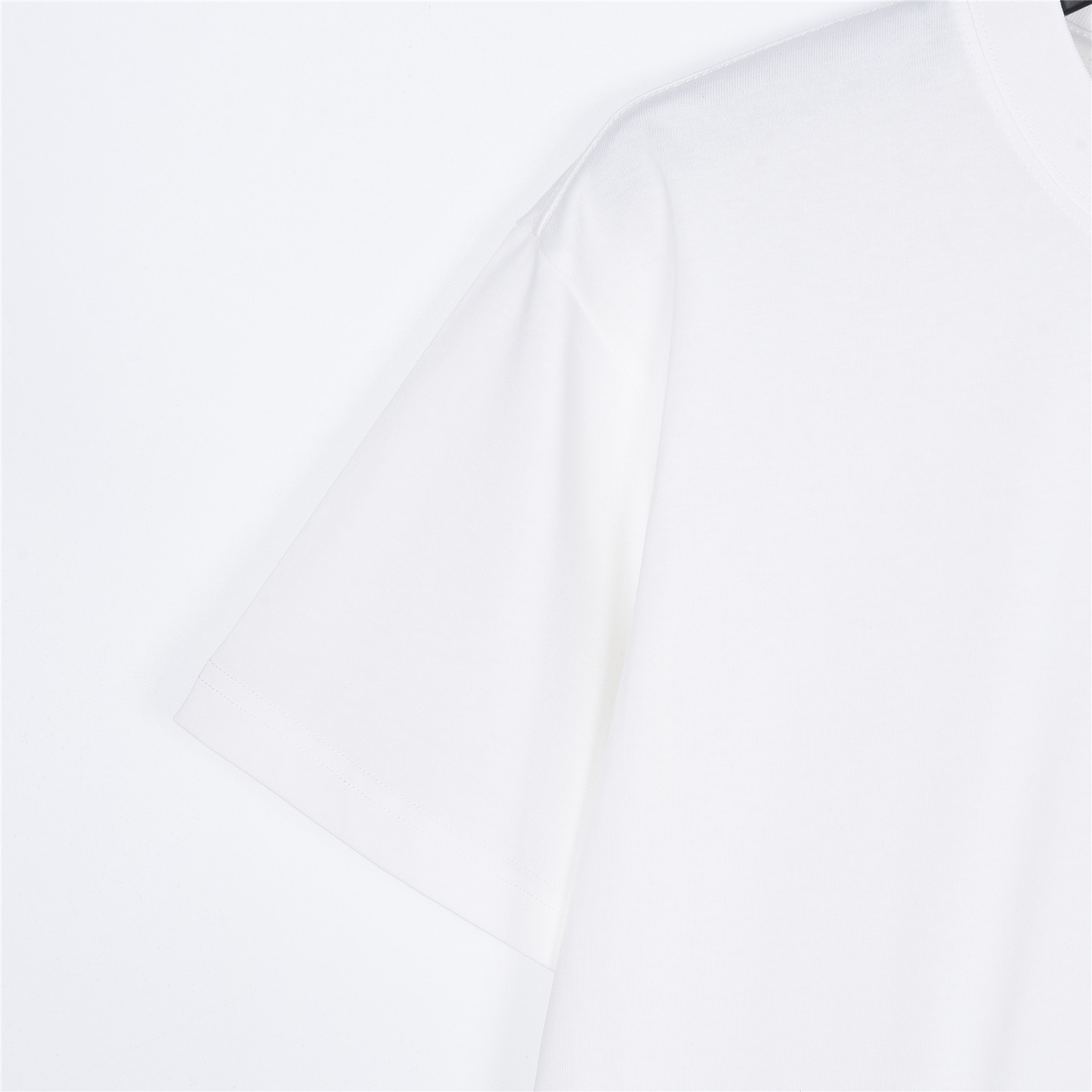 Dior/迪奥 蓝色晕染爱心短袖T恤 黑色 白色-Top High Quatity Cheap Sneakers Fashion Clothing Clothes Bags handbags Shoes of all Brand wholesale With The best Quality And Beautiful Price from China Factory Chinese suppliers wholesaler seller Dior/迪奥 蓝色晕染爱心短袖T恤 黑色 白色