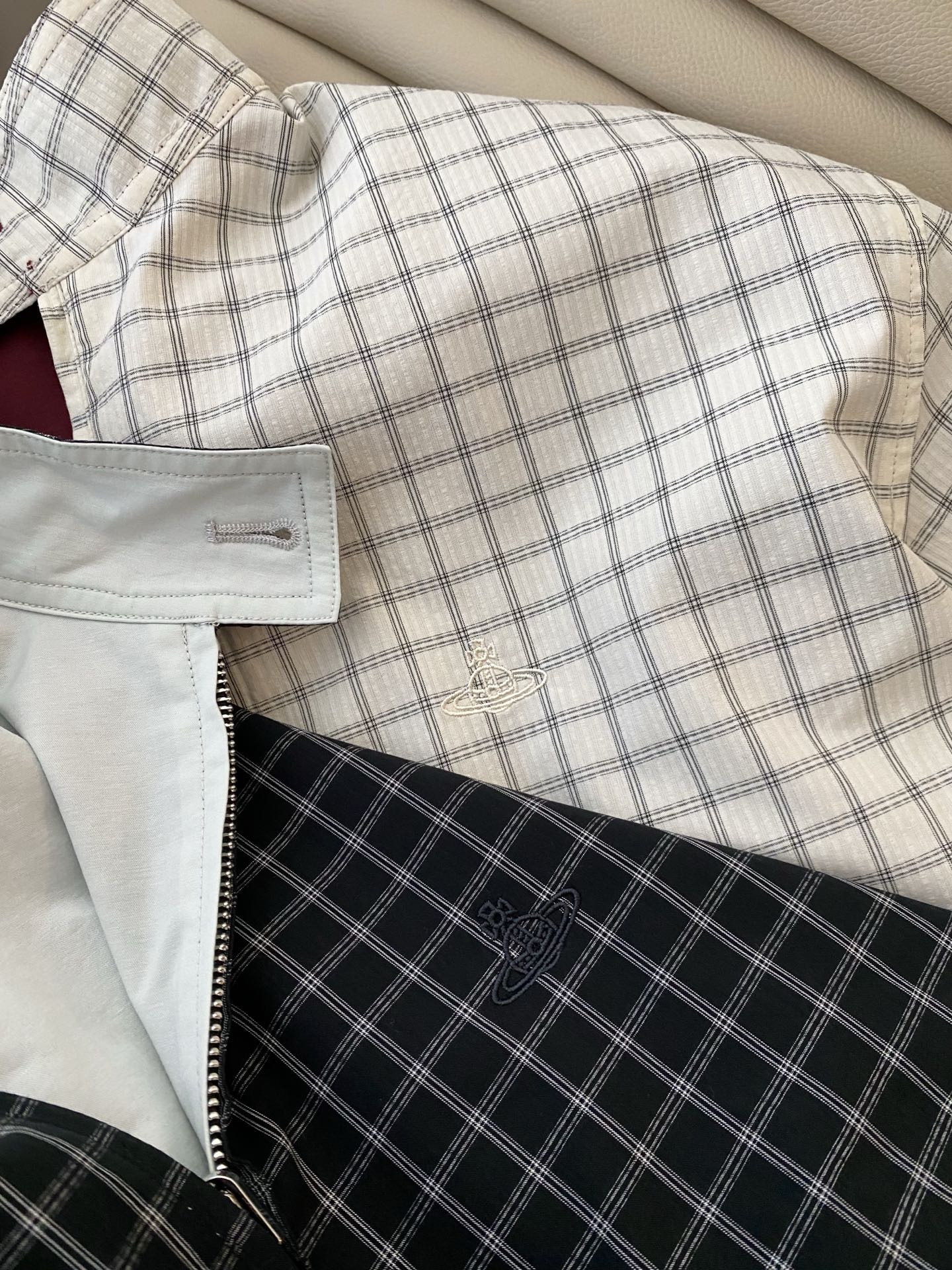 25。F秋冬 复古工装夹克外套 正面两穿 多种穿搭方式 材质非常柔软 经典配色 复古工装风 不分性别穿搭