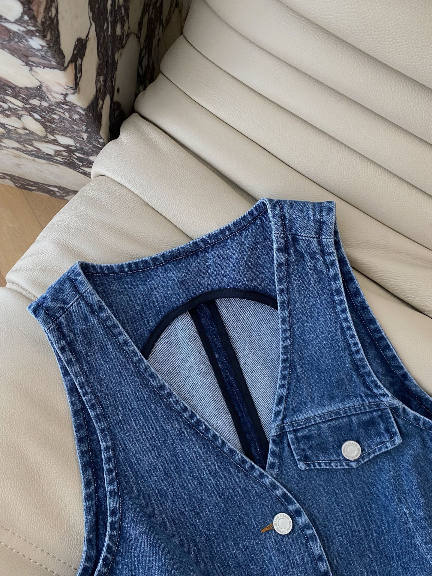 Retro Blue Denim Vest - Sleeveless V-Neck with Button Detail, Cropped Fit 3 i1745920360573 7254 0 1