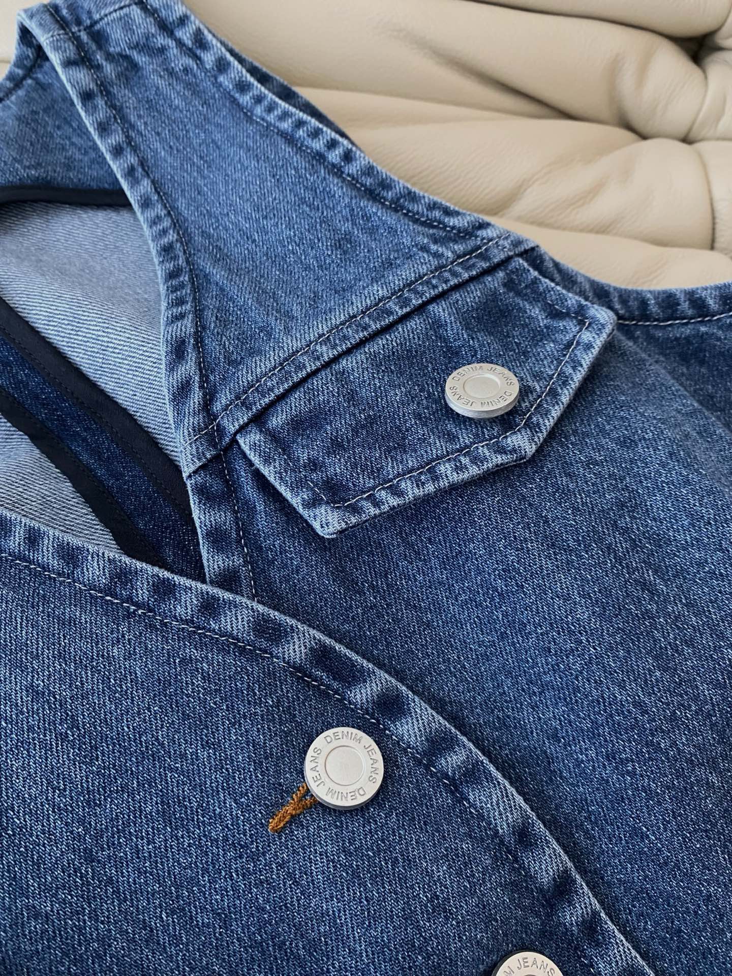 Retro Blue Denim Vest - Sleeveless V-Neck with Button Detail, Cropped Fit 5 i1745920360635 3473 0 3