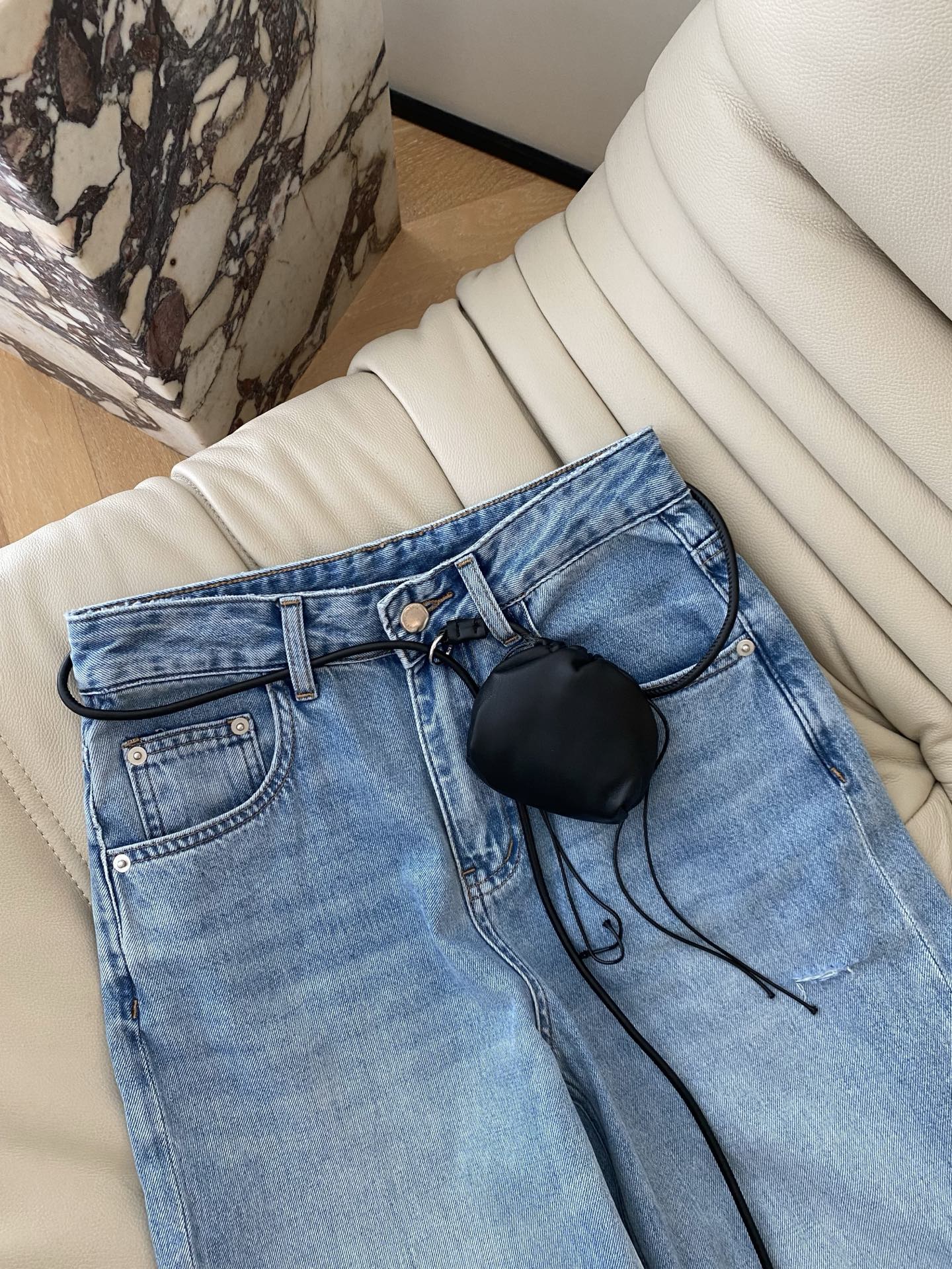Blue Distressed Denim Jeans - Relaxed Fit, Stylish Ripped Knees, Casual Wear 3 i1747384678030 9520 0 1