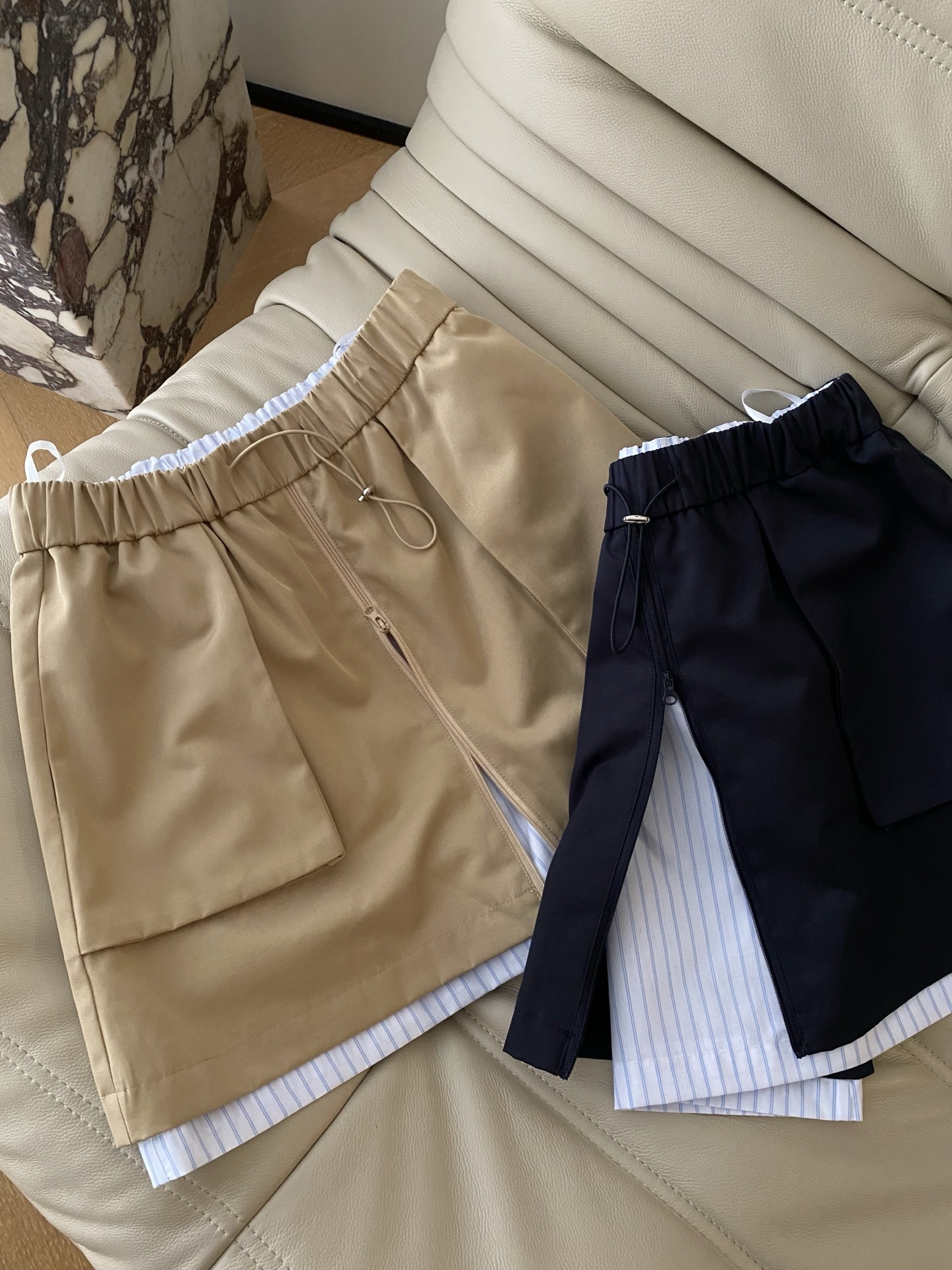 “Versatile P955 Female Suit: Striped Shirts, Classic Design, Retro Touches for Spring/Summer” - 图片 5