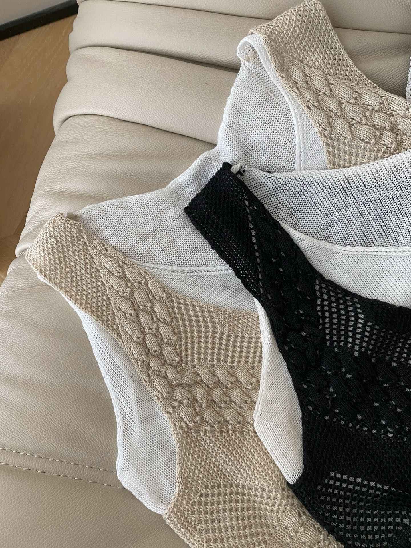Two-Piece Hollow Out Tank Top Contrast Color Sleeveless Vest 4 i1750842303449 9083 0 2