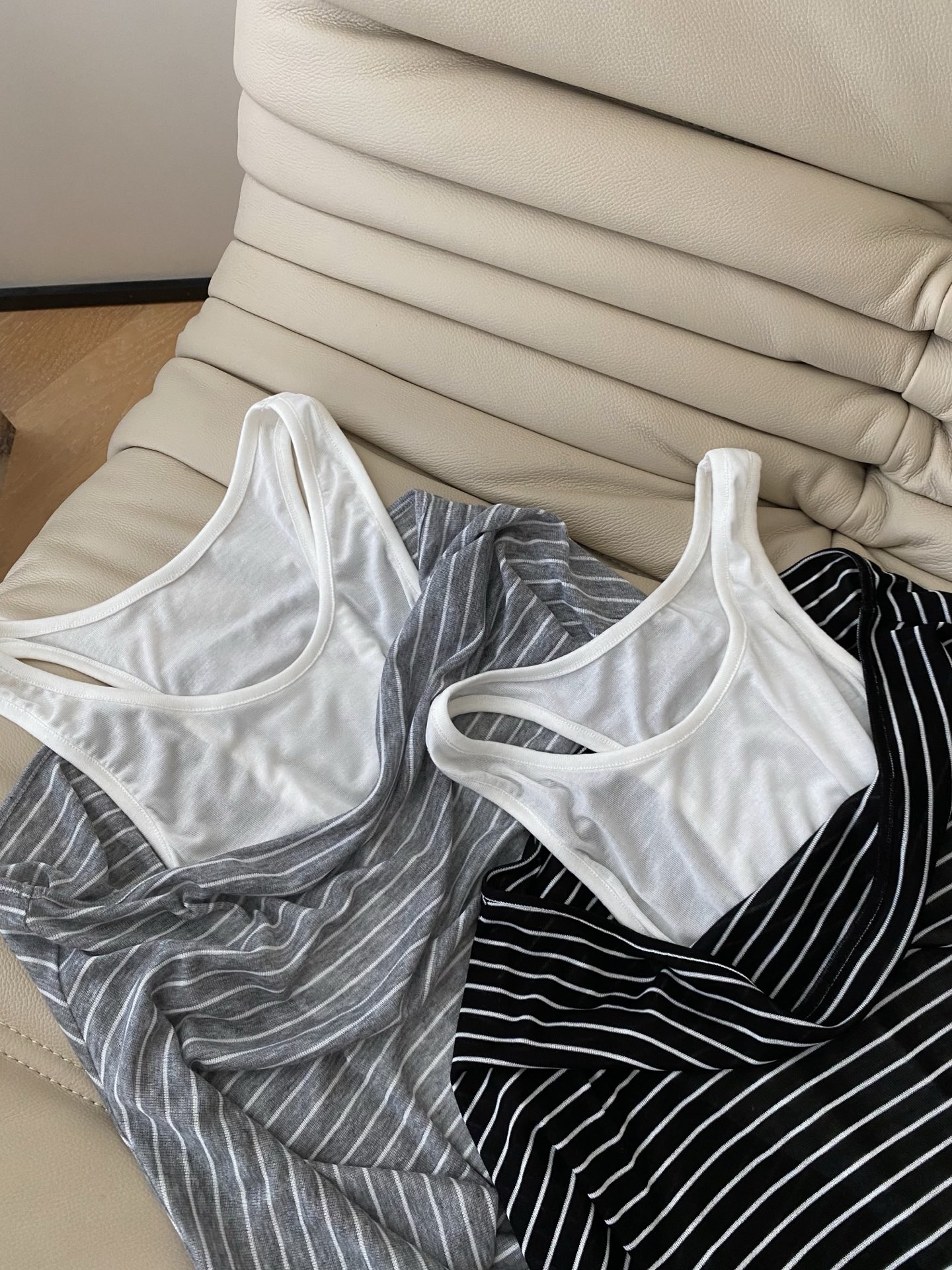 Elegant Layered One-Shoulder Tank Top - Soft, Breathable, and Stylish Design 4 i1753614244231 1108 0 2