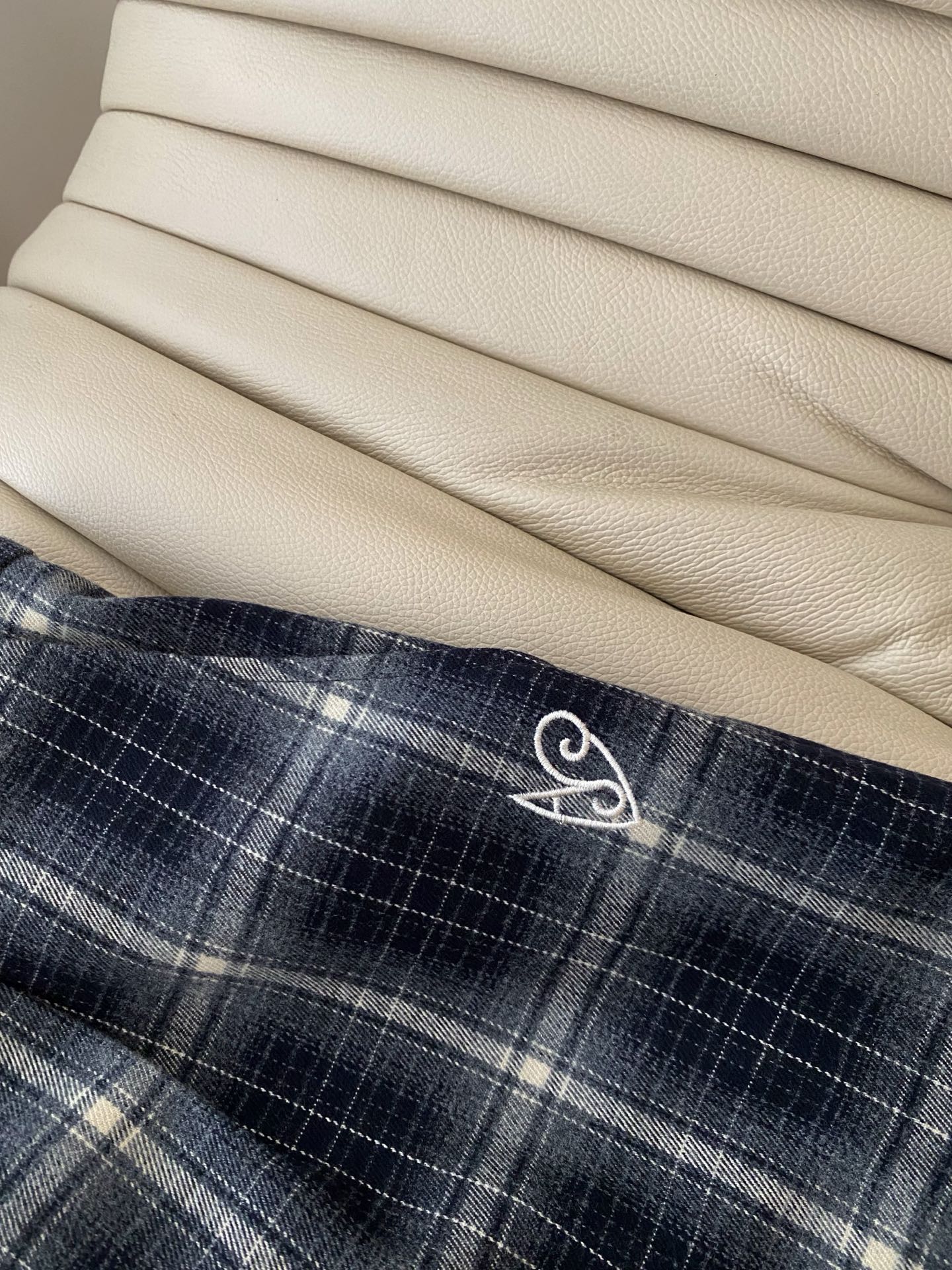 Plaid High Waist Straight Leg Pants with Elastic Waistband 5 i1758361263067 8630 0 3