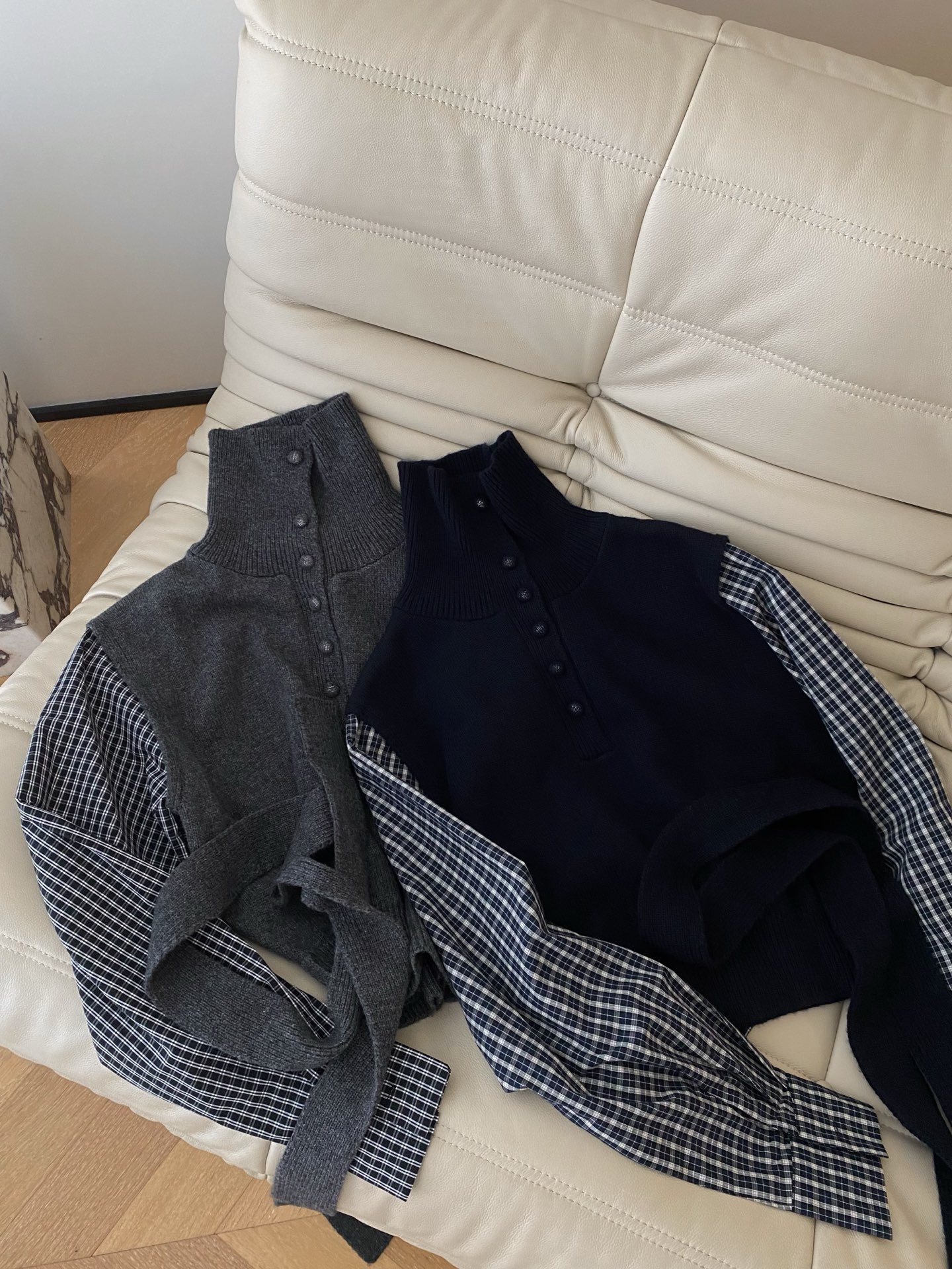 25。F秋冬 个性格子长袖拼接针织假两件高领毛衣 百搭气质的设计感撞色叠穿高级感满满 可搭配本期腰包中裤