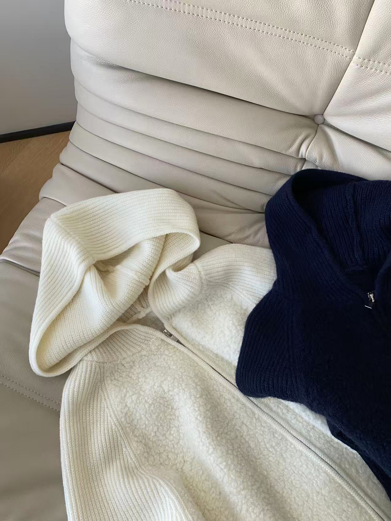 Wool Knit Zip-Up Hoodie Cardigan - Cozy & Stylish Fall/Winter Outerwear 4 i1760433559817 1763 0 2