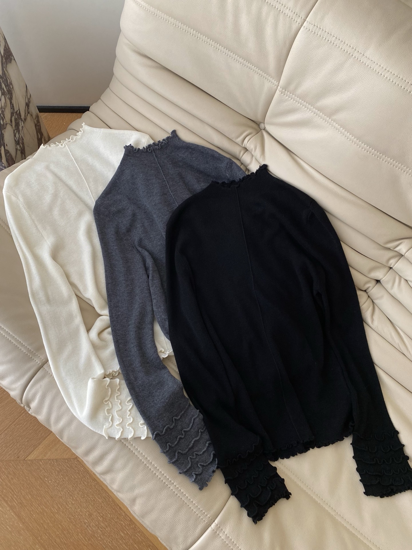 Elegant Ruffle Trim Wool Sweater – Soft, Comfortable & Stylish Knit Top