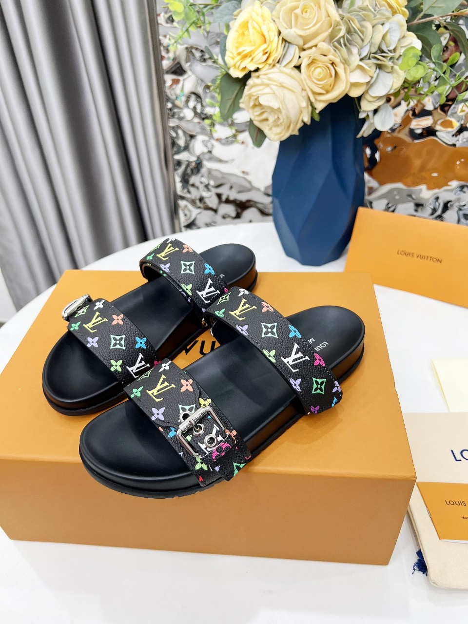 Louis Vuitton 专柜款高奢皮带 3