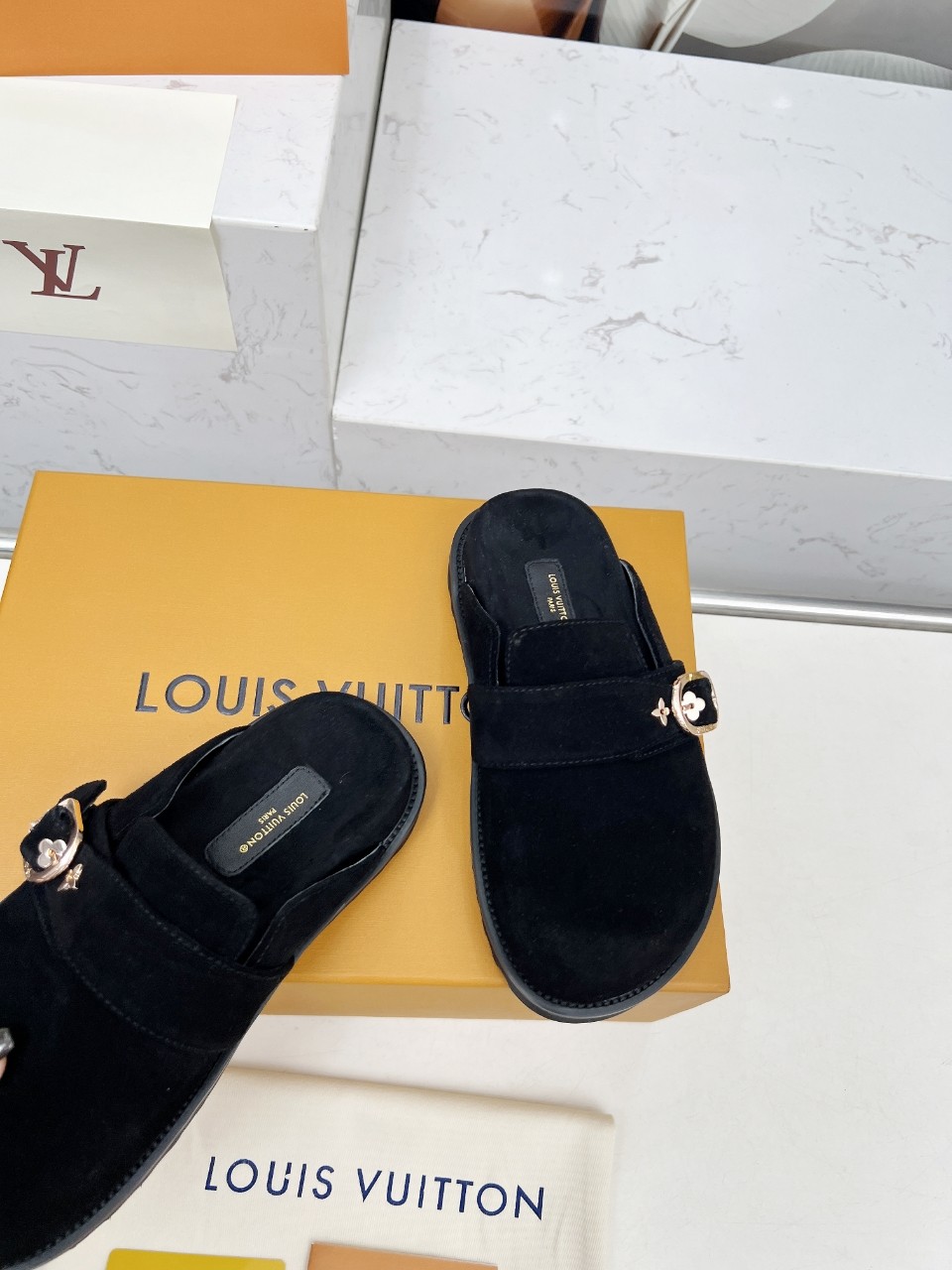Louis Vuitton Luxury Footwear Collection 4